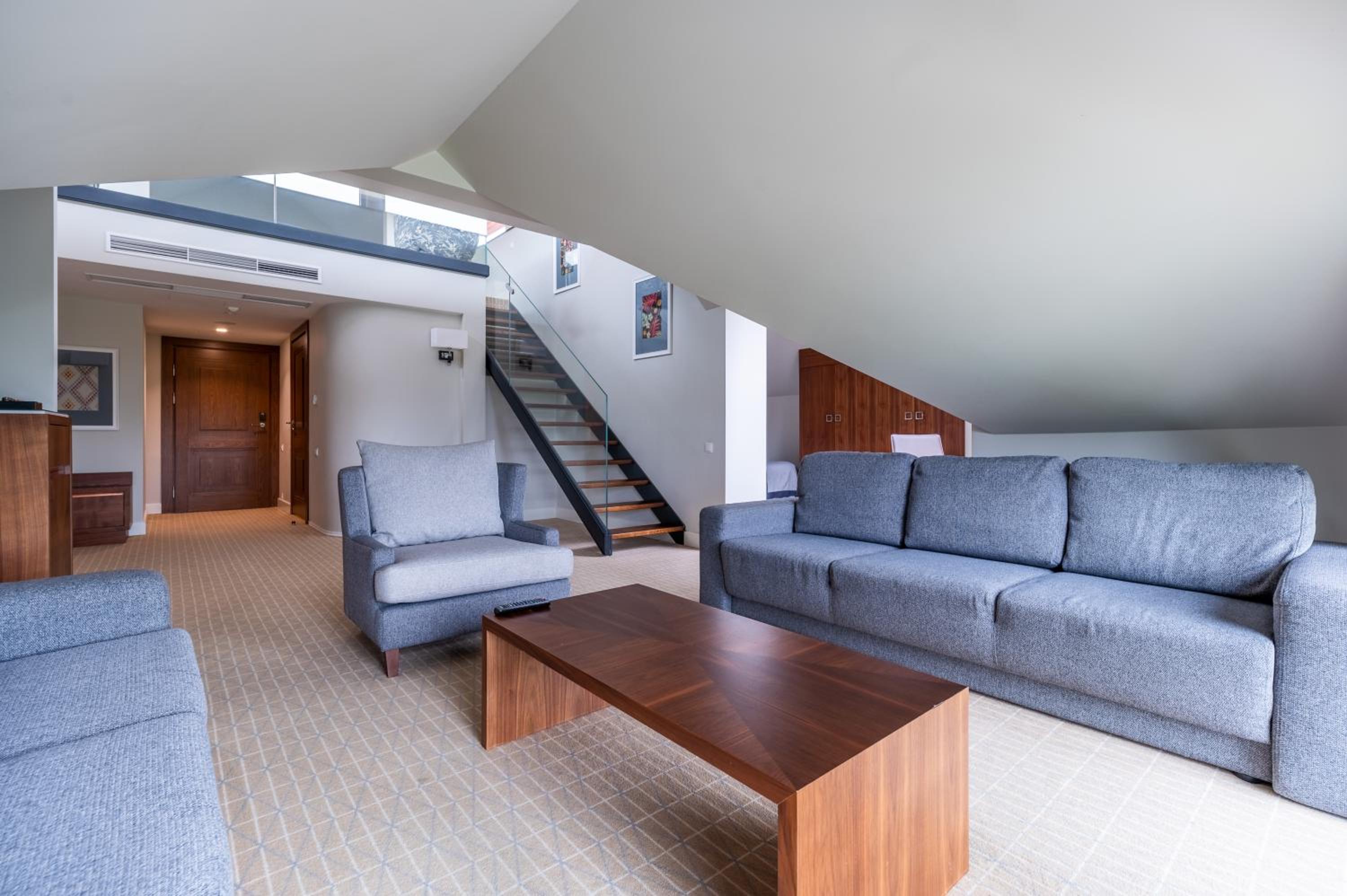 Family Room photo 1