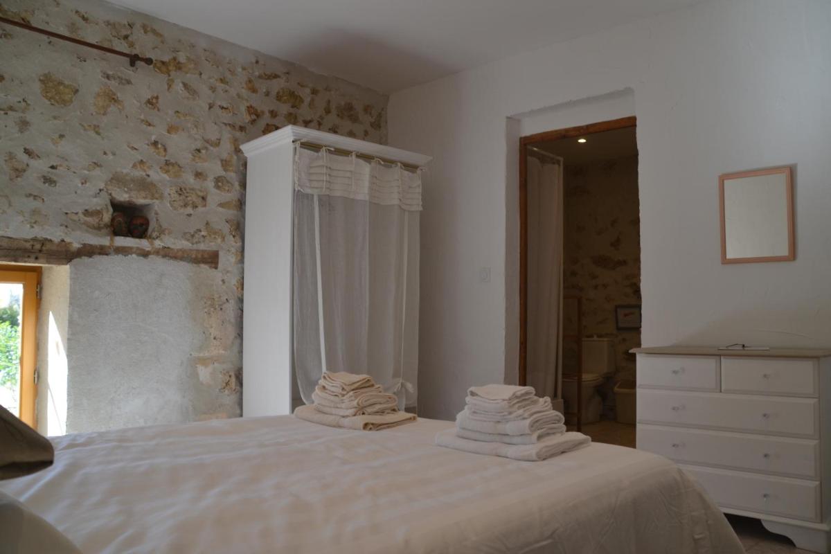 Double Room with Garden View photo 3