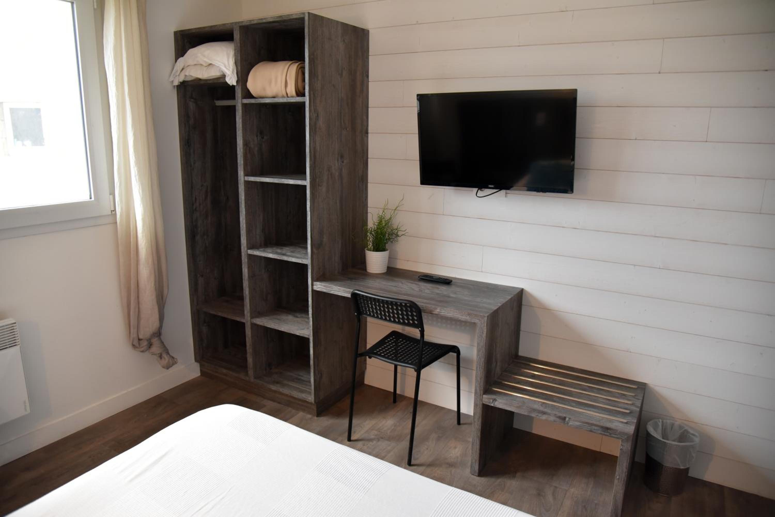 Classic Double Room - Photo 1
