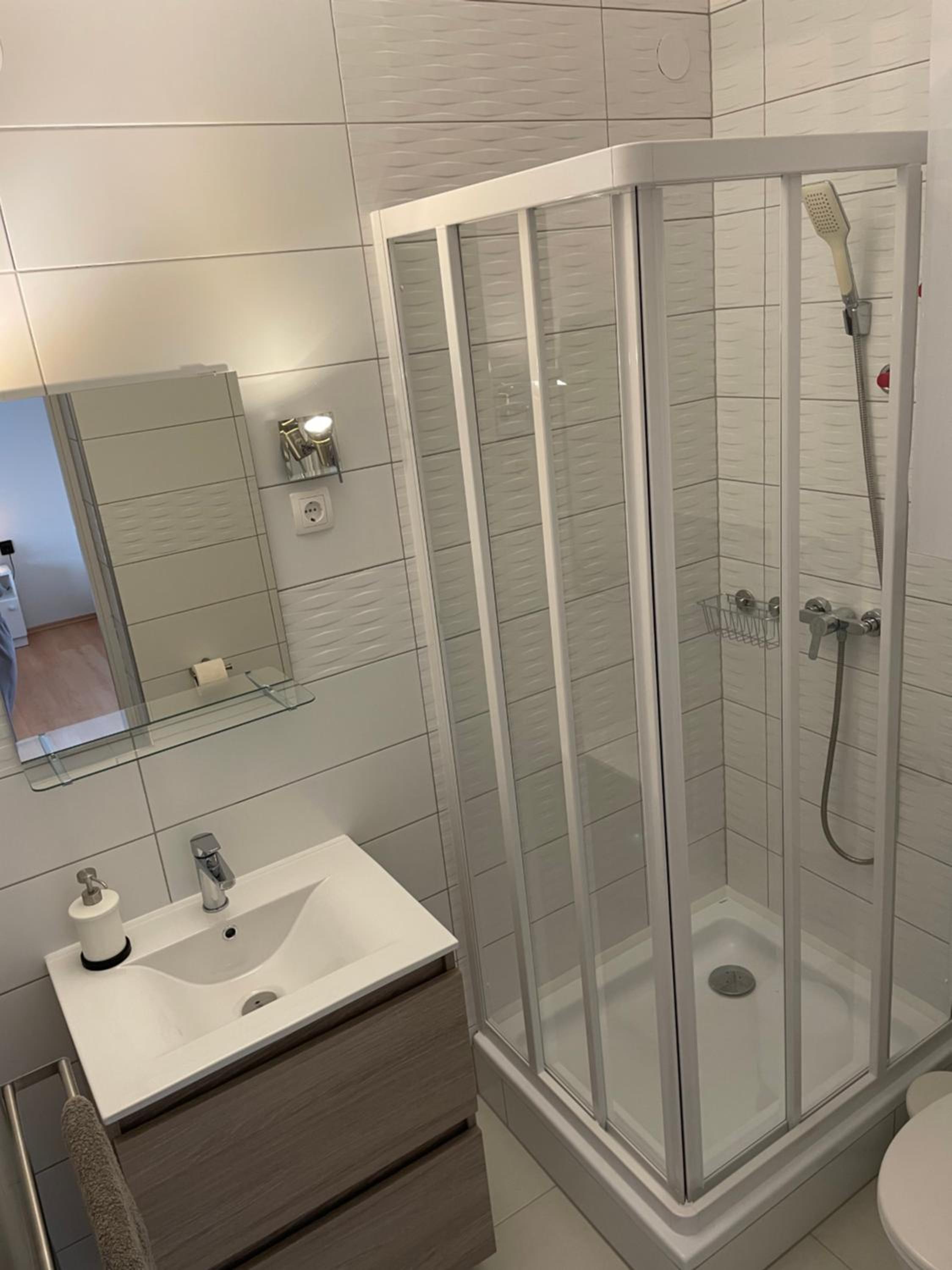 Double Room with Private Bathroom photo 2