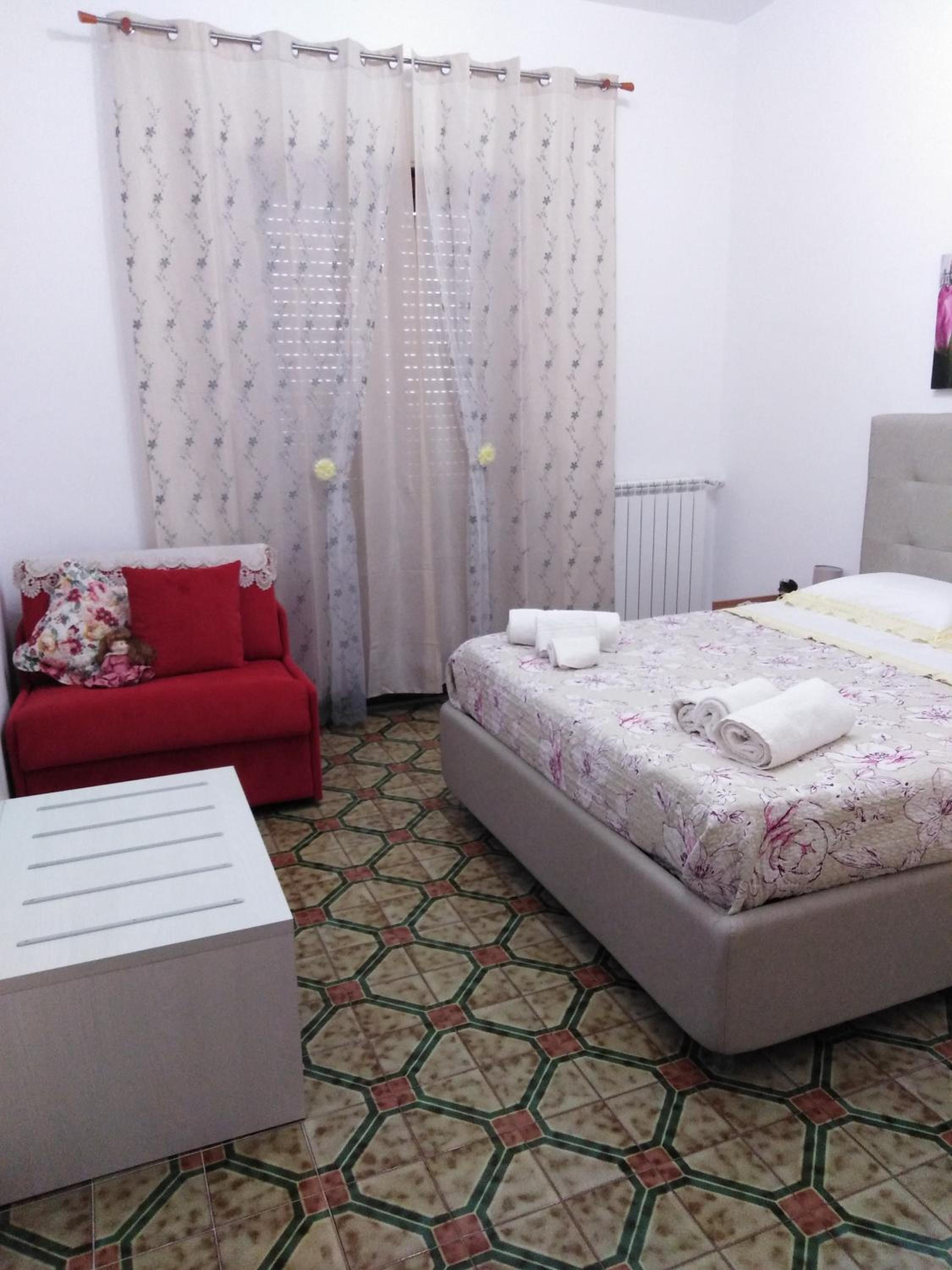 Two-Bedroom House - Photo 71