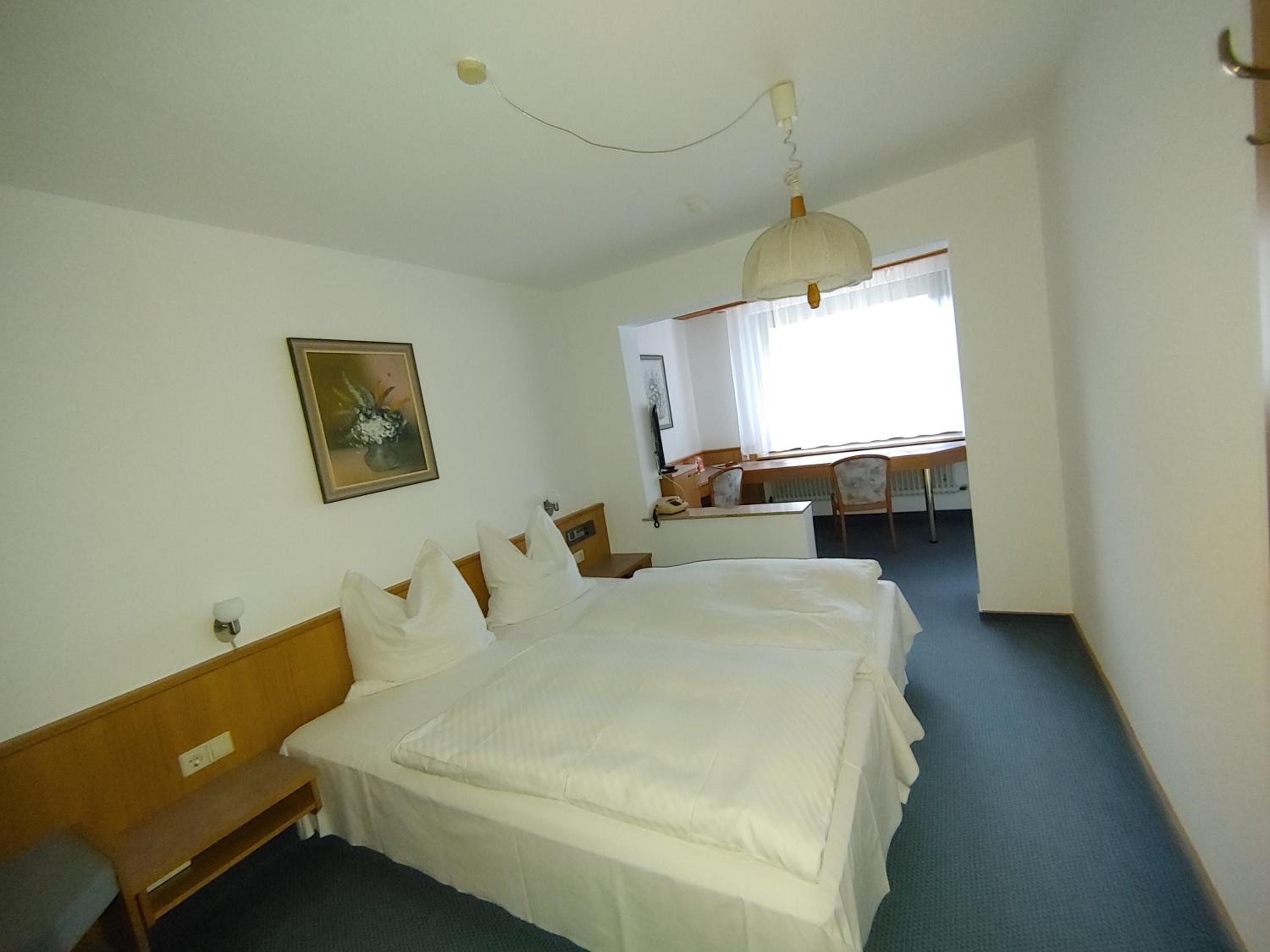 Double or Twin Room - Photo 1