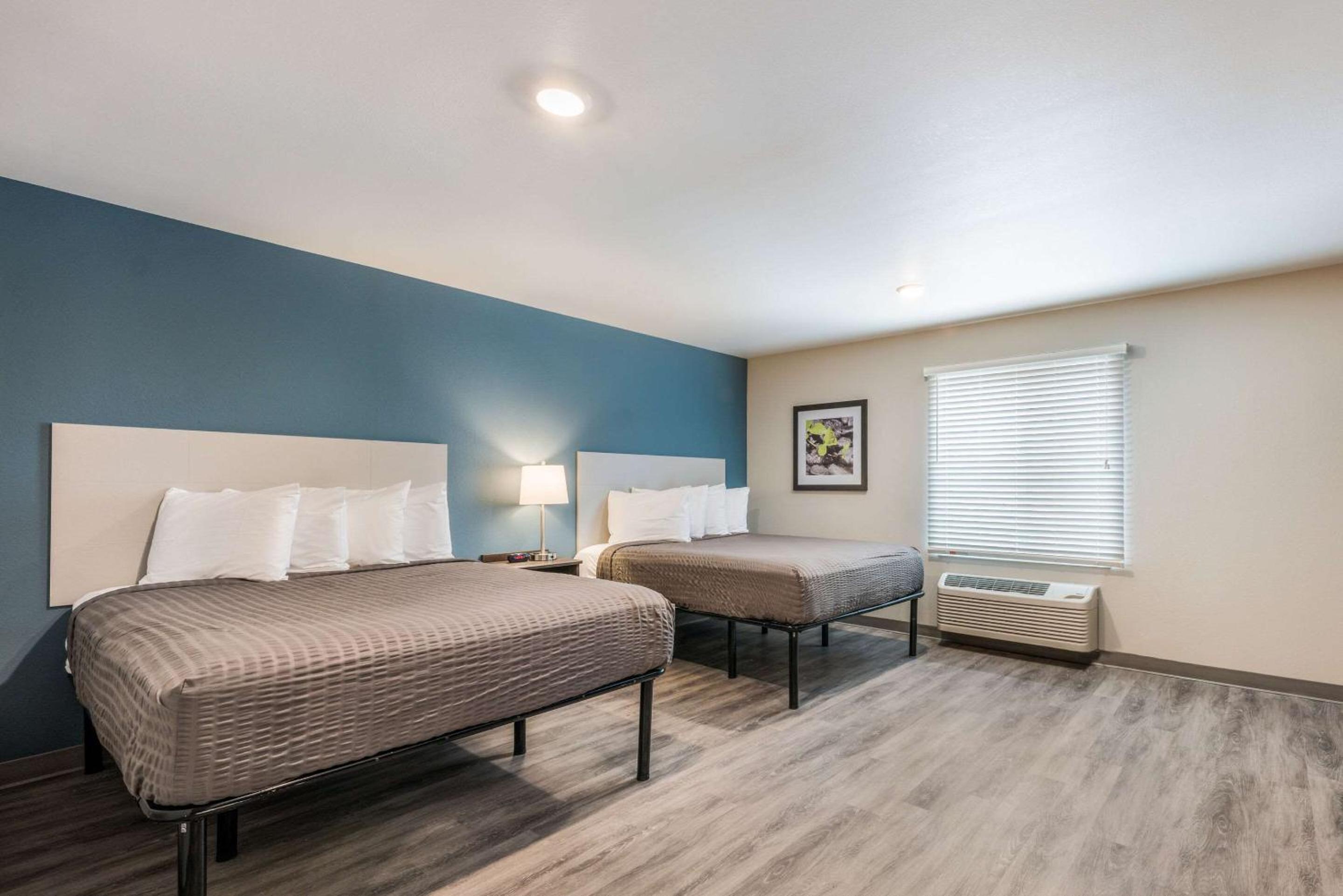 Queen Room with Two Queen Beds - Accessible/Non-Smoking