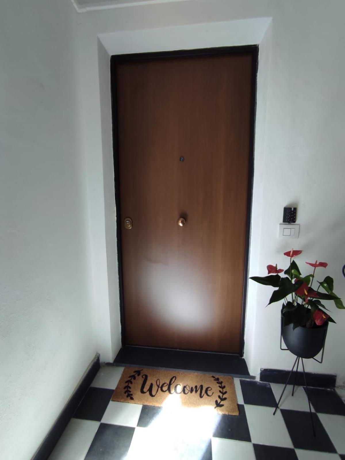 Three-Bedroom Apartment - Photo 26