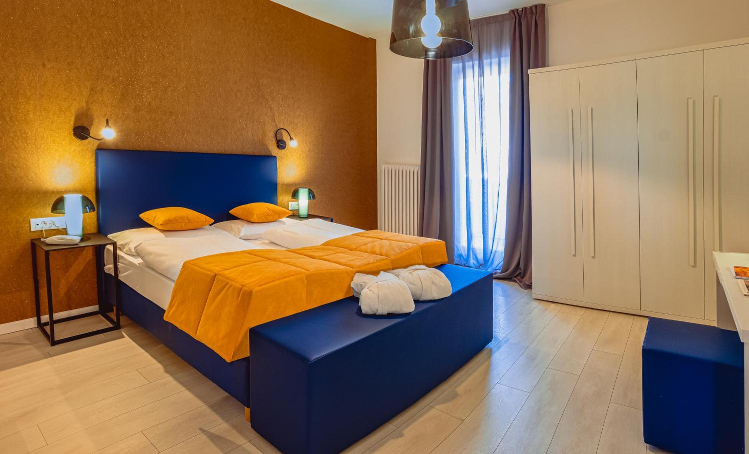 Standard Double Room - Photo 5