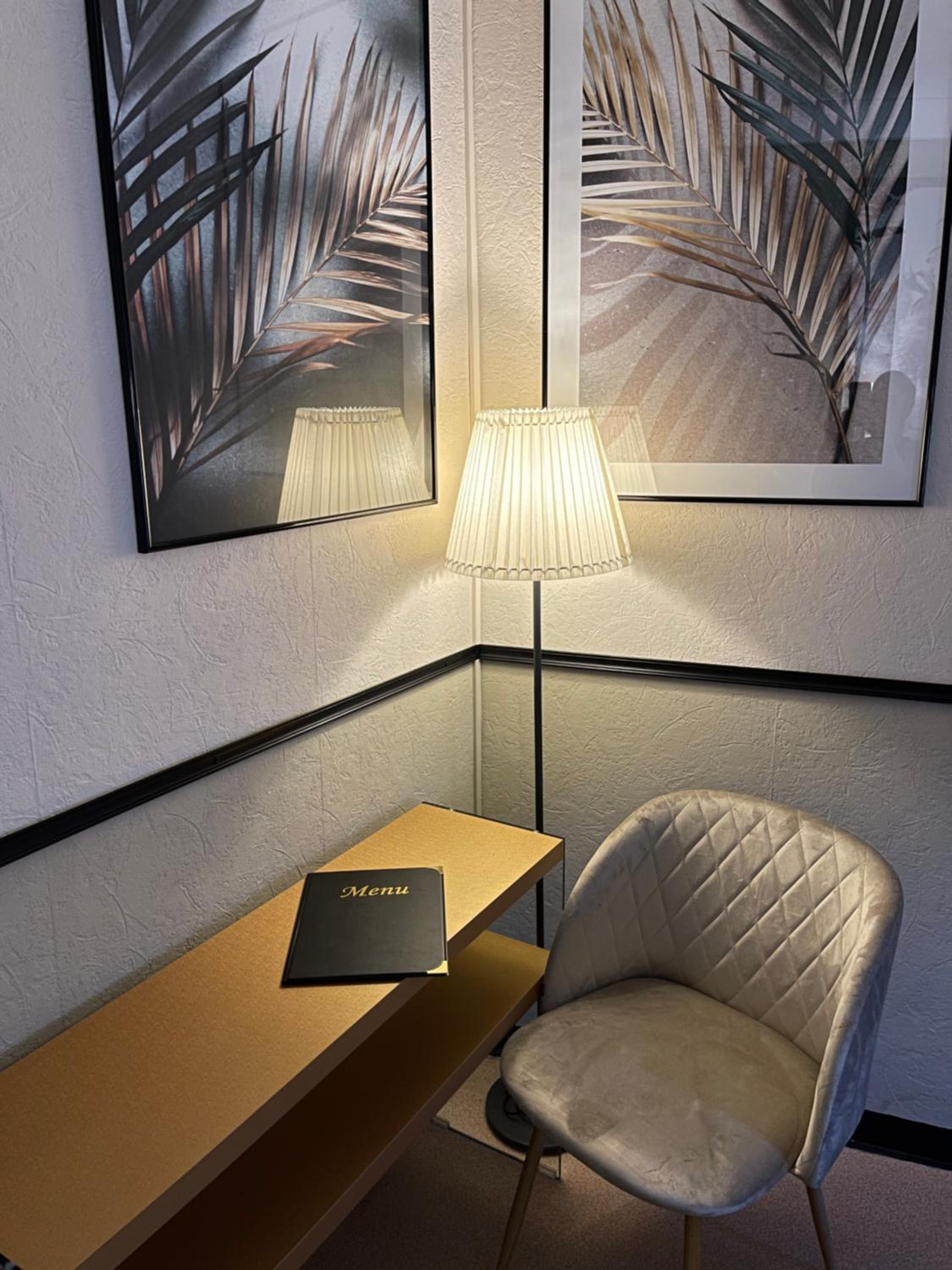 Queen Room with Balcony photo 3