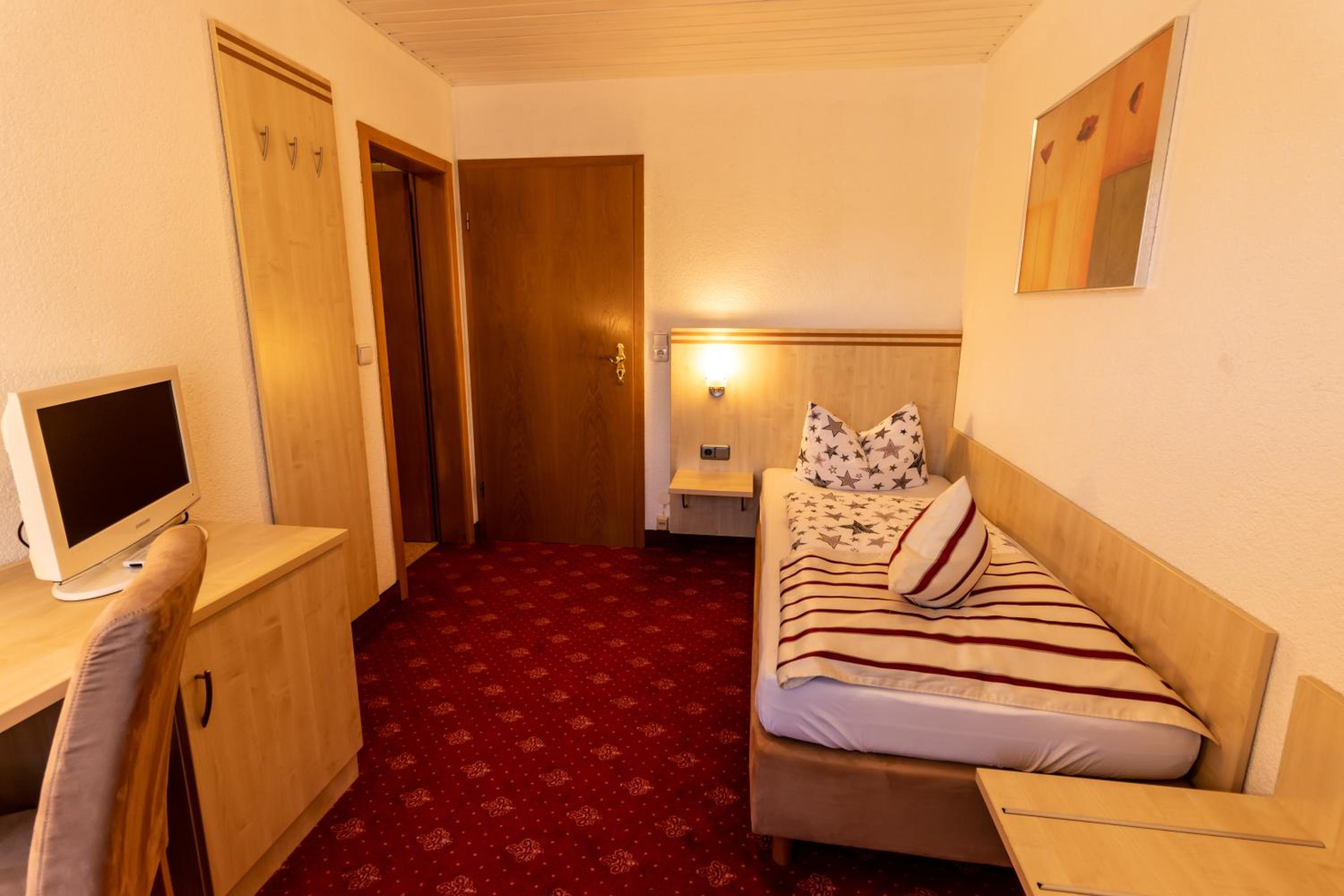 Small Single Room