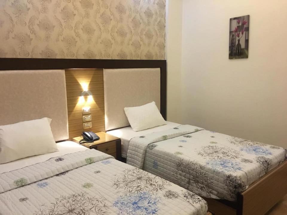 Superior Suite - Photo 4