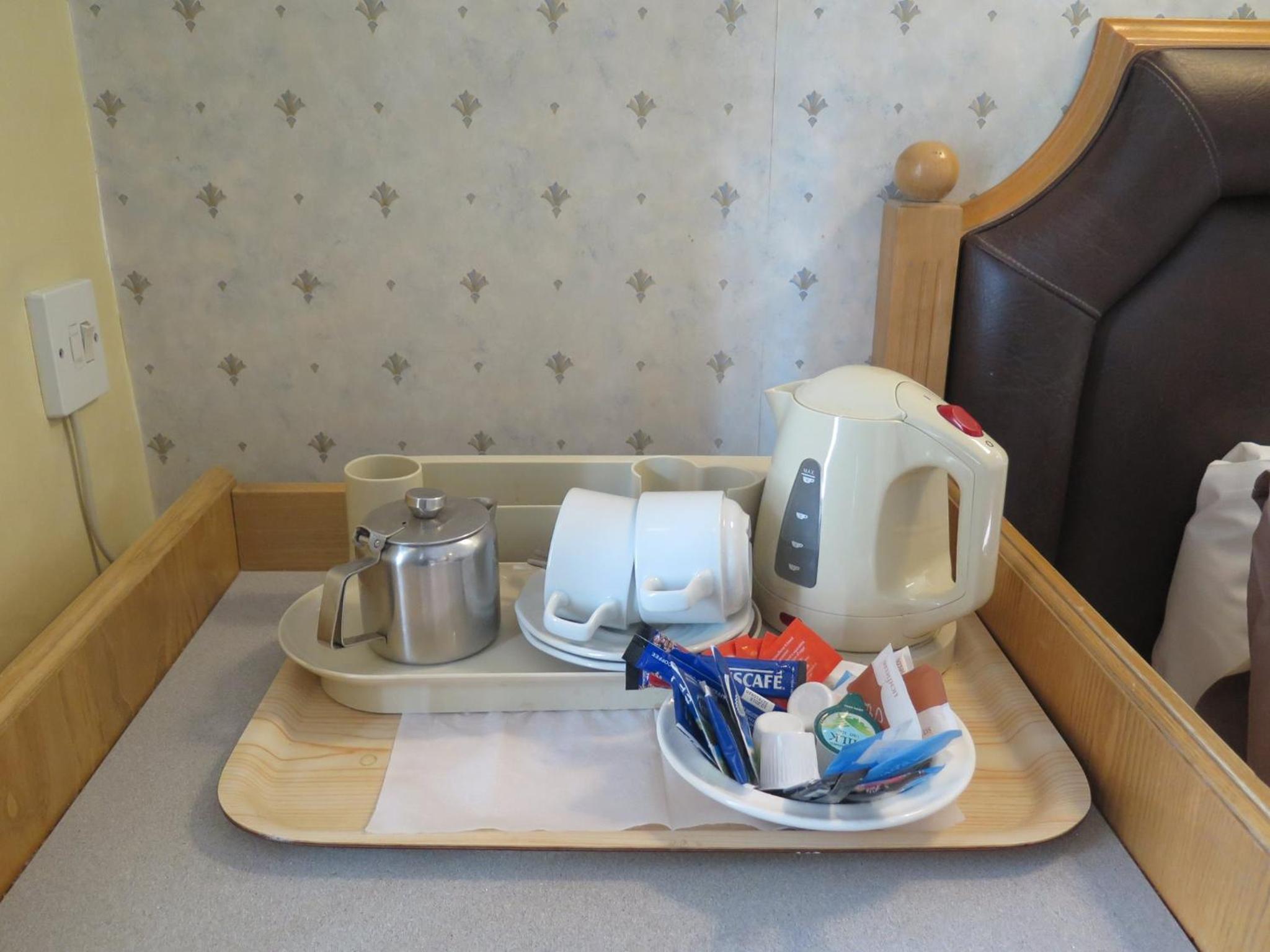 Standard Double Room - Photo 13