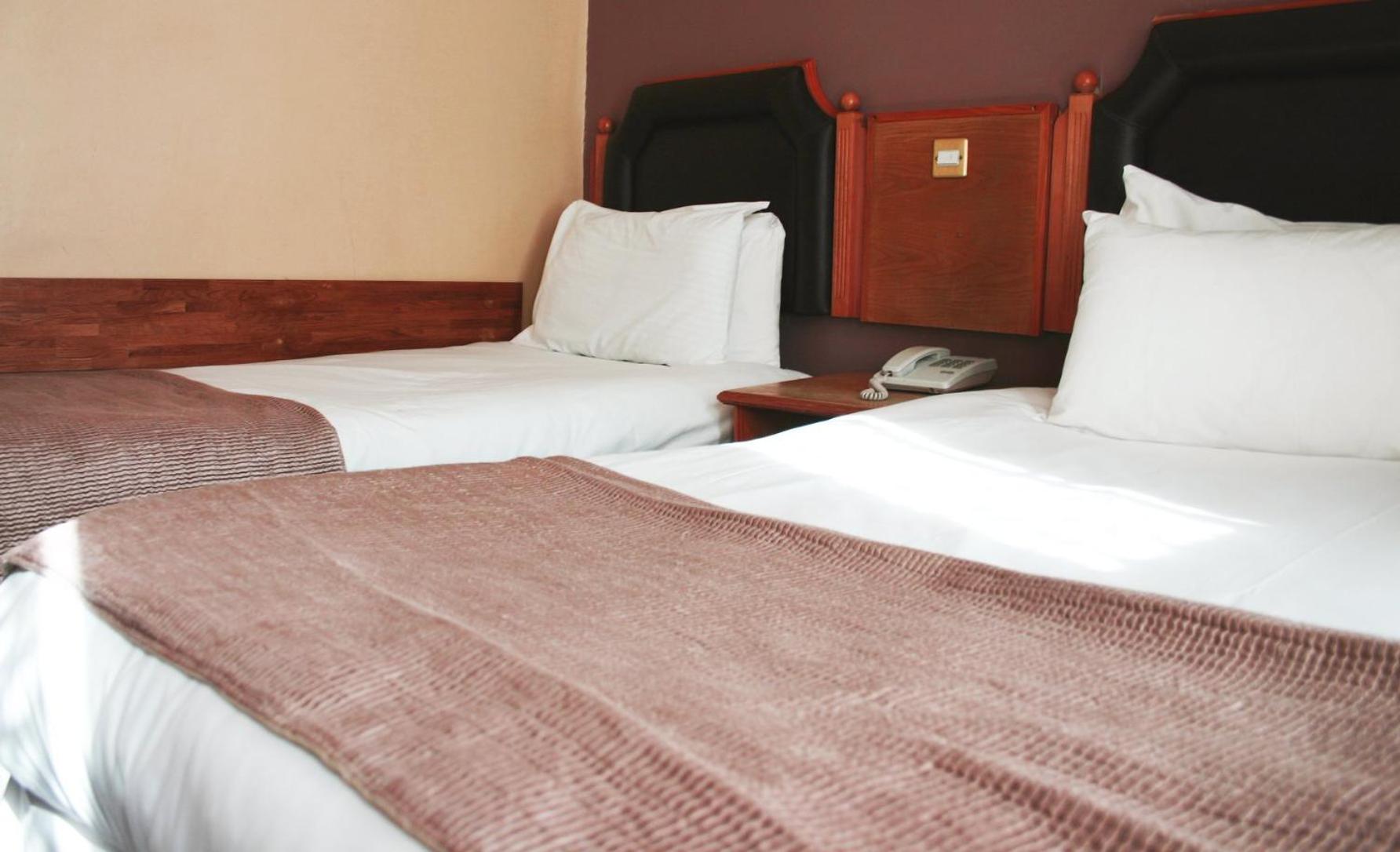 Standard Triple Room - Photo 4