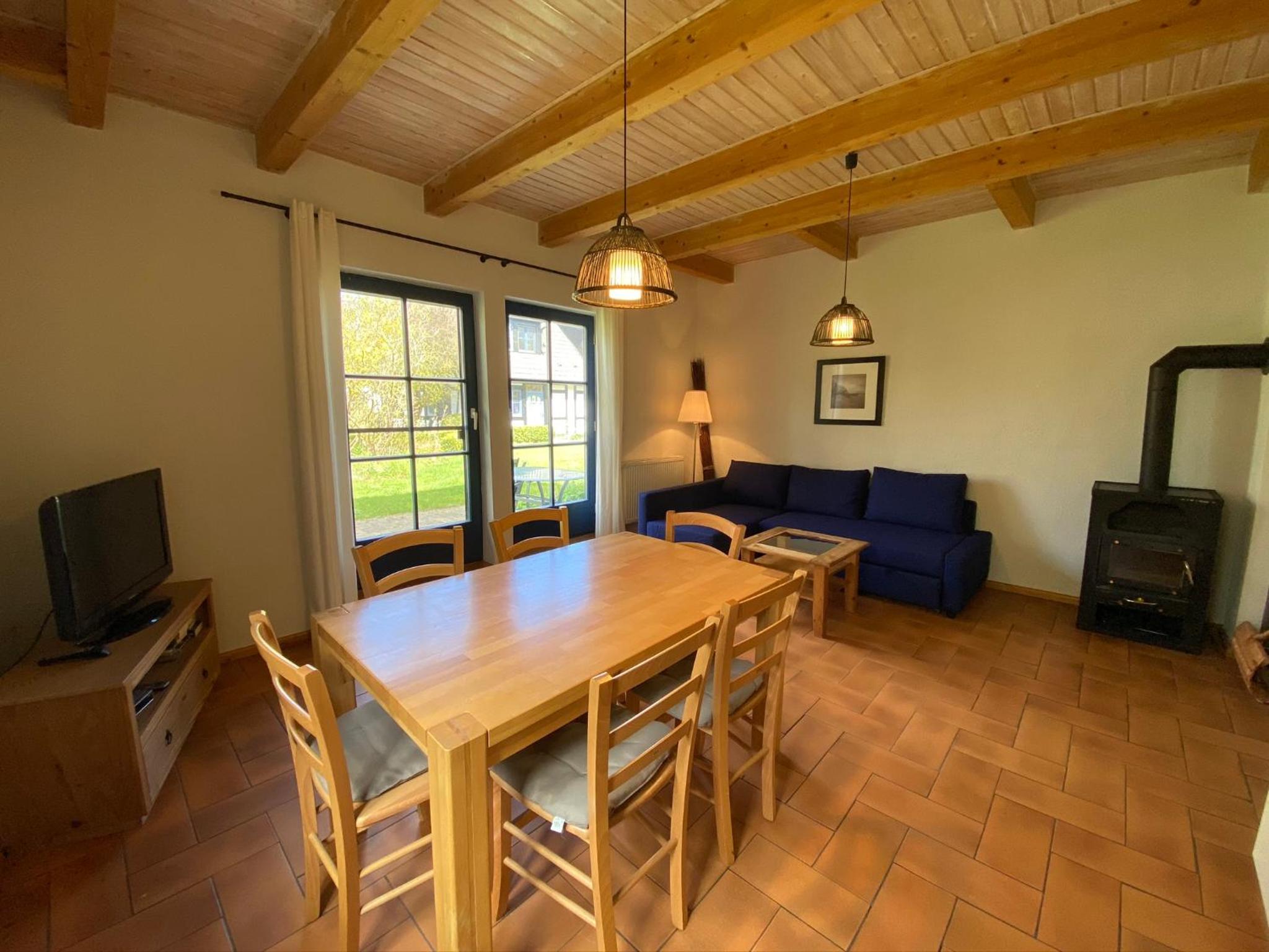 Three-Bedroom House photo 2