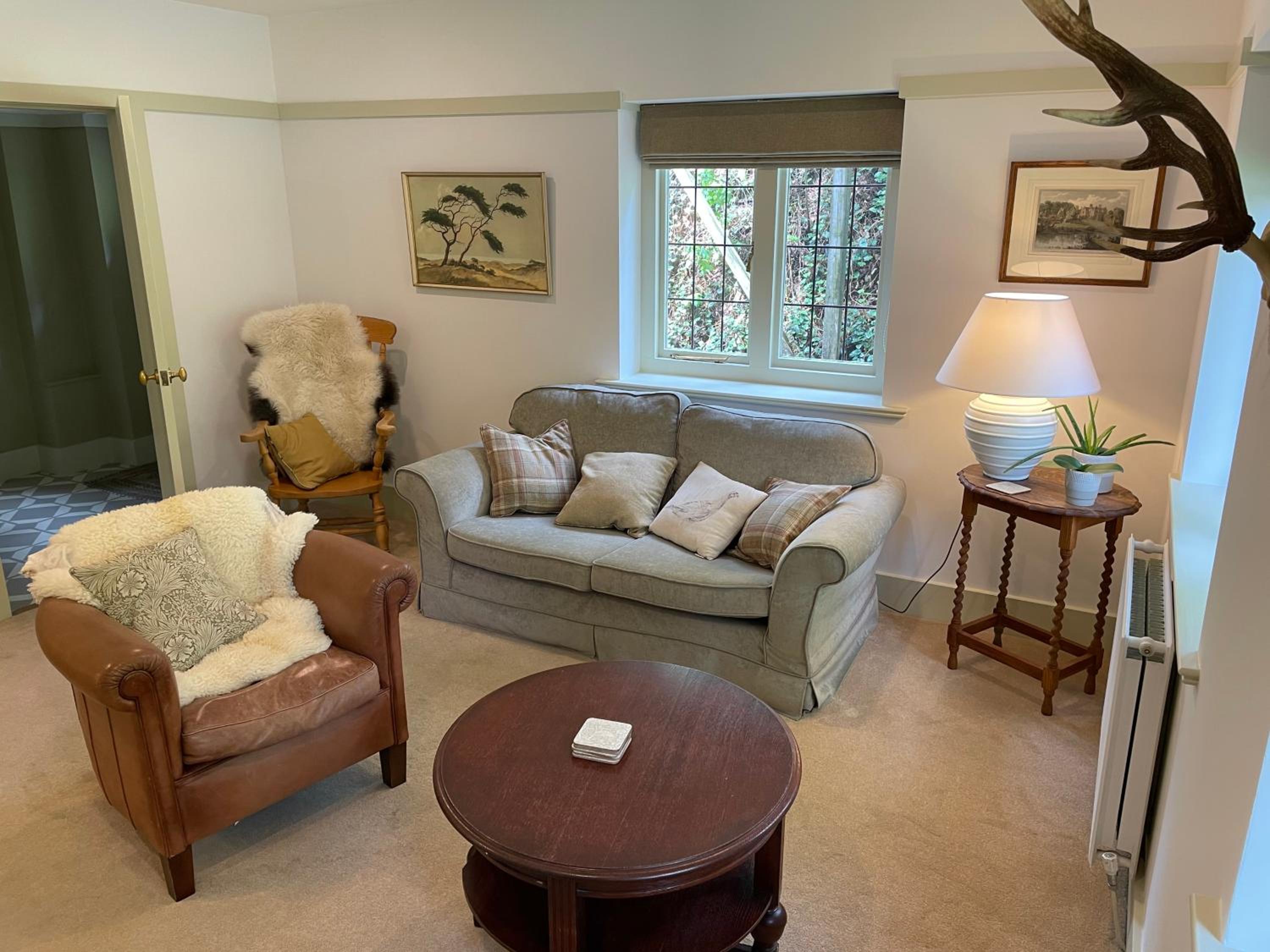 Hunters Lodge