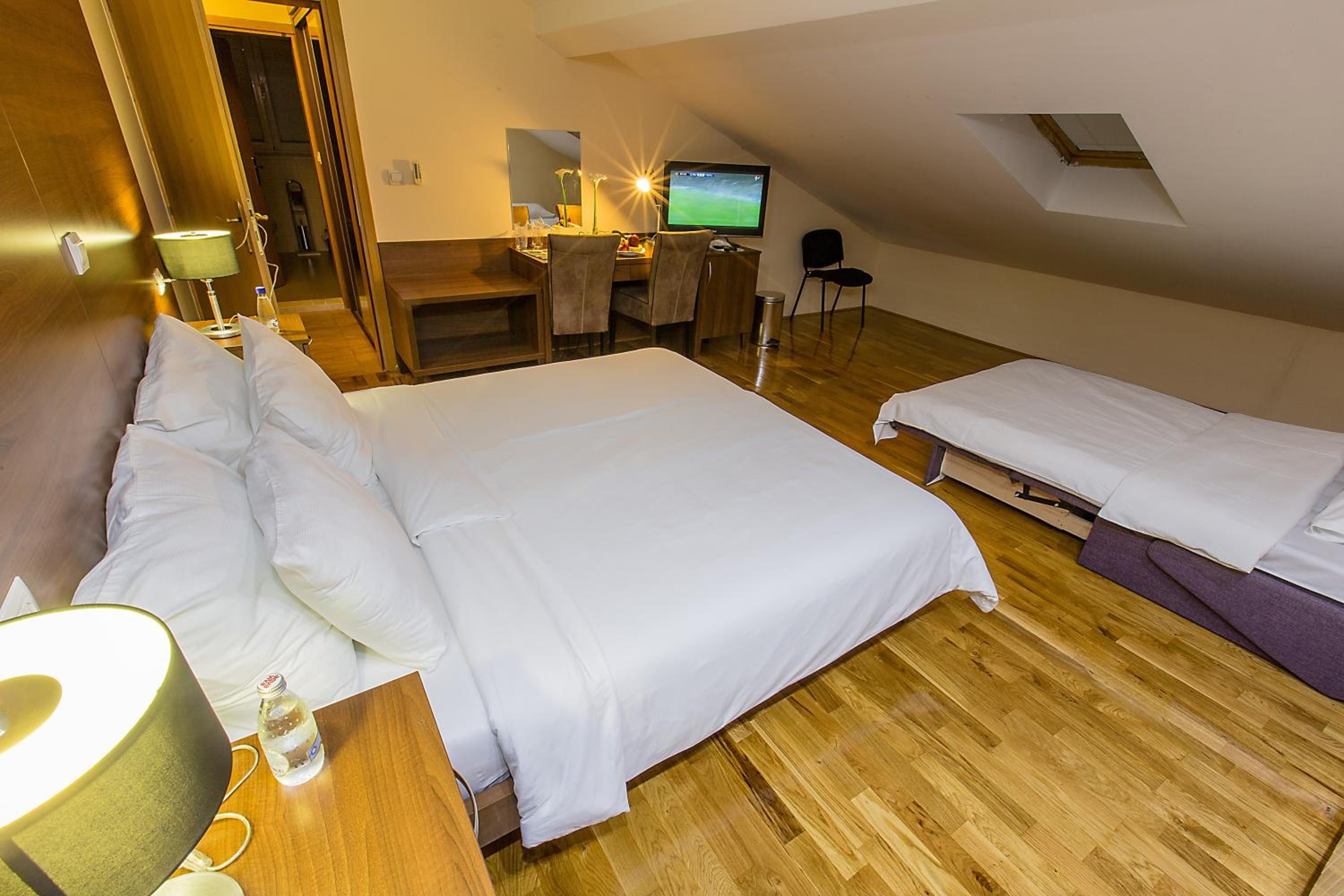 Triple Room photo 3