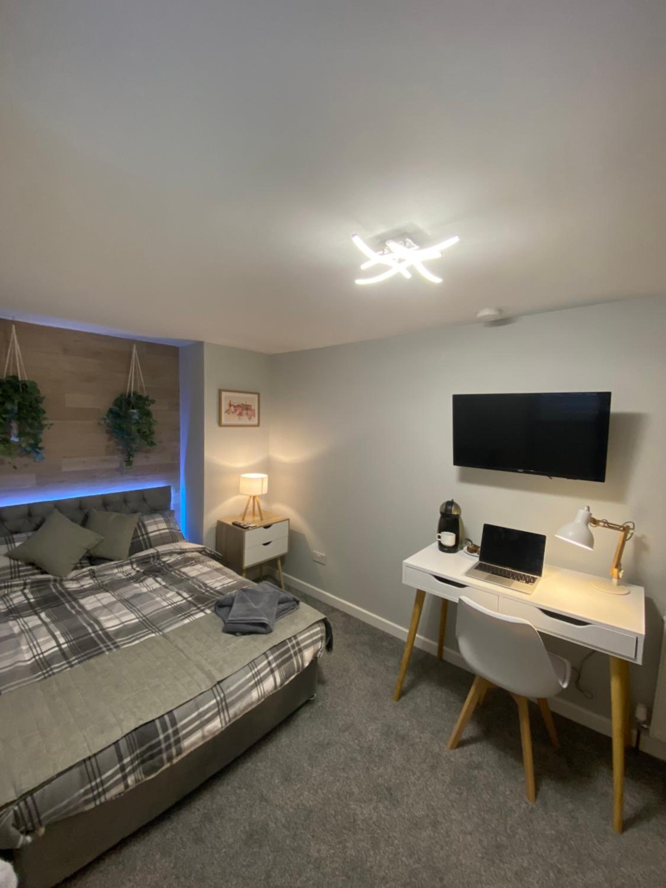 Double Room with Private Bathroom