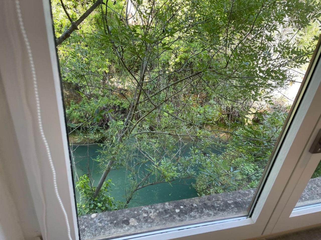 Studio with Pool View - Photo 12