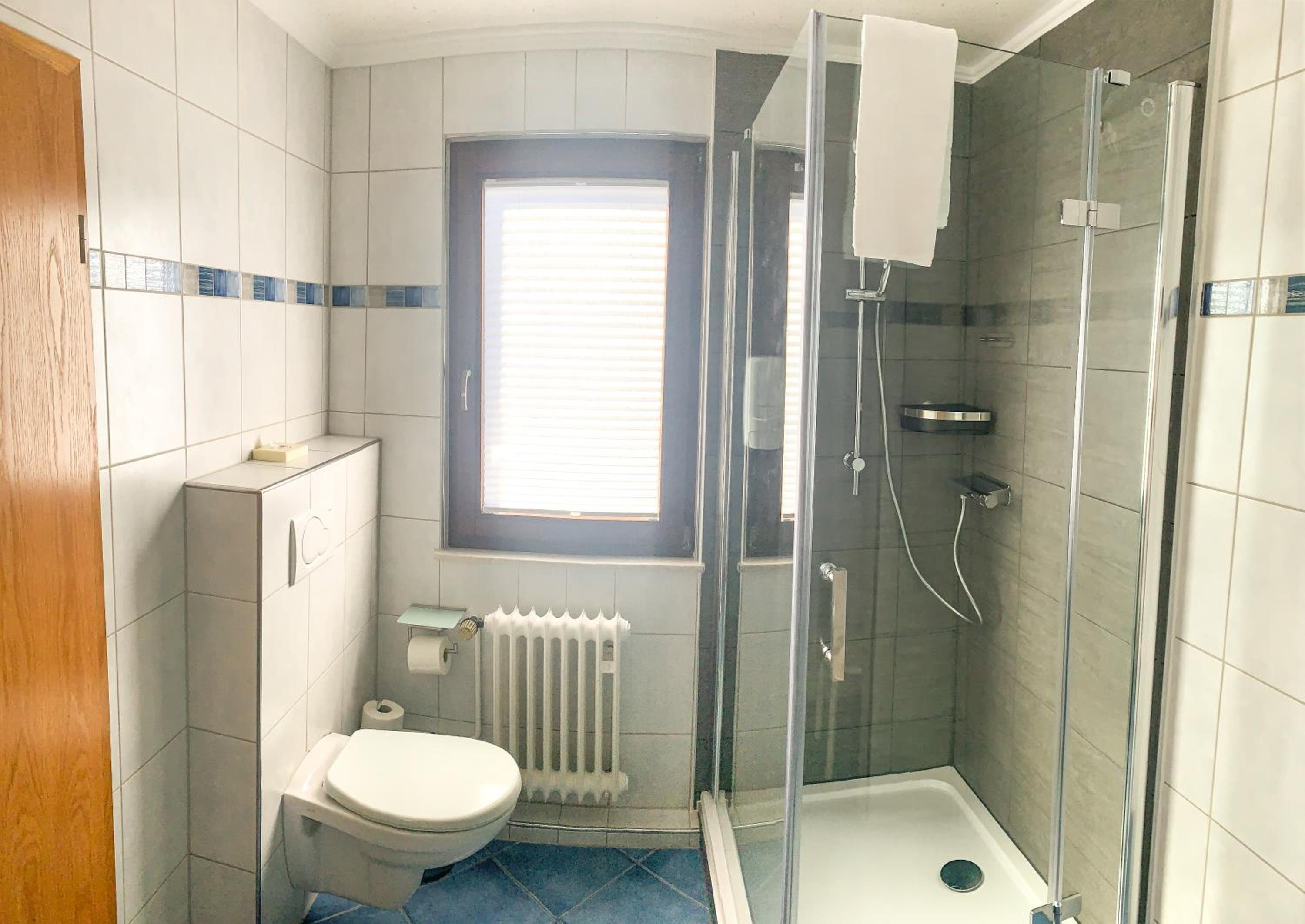 Double Room - Photo 14