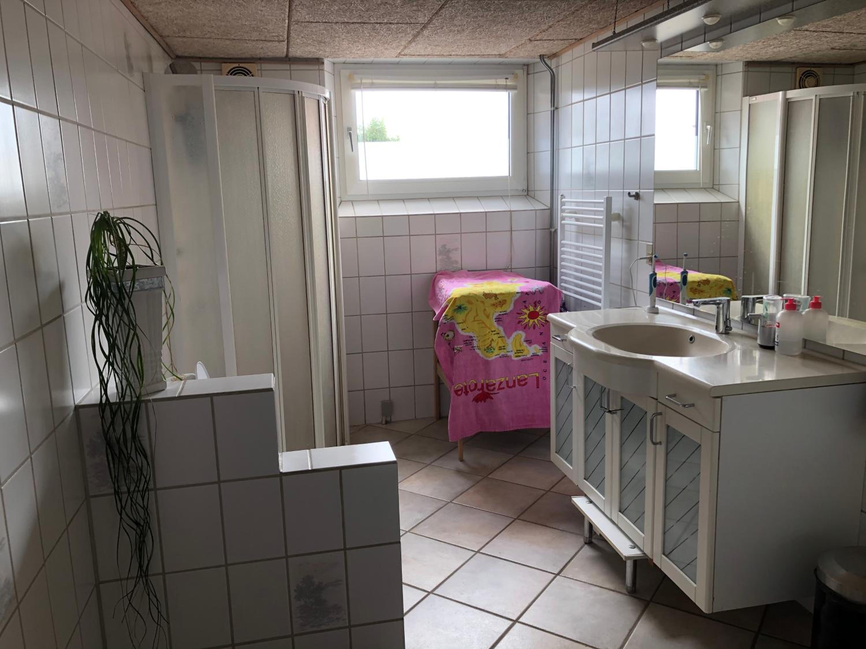 Double Room With Shared Bathroom photo 3