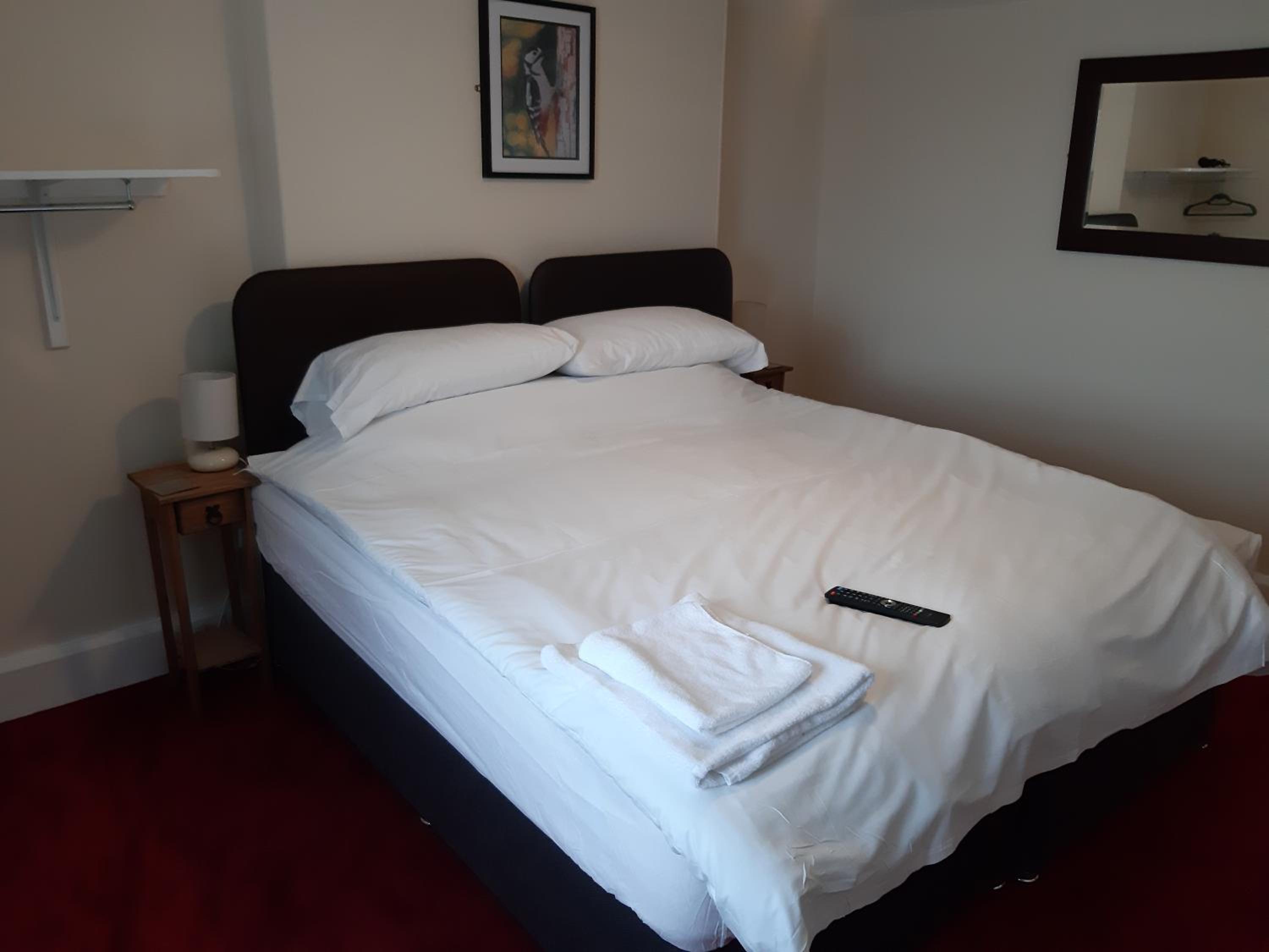 Double or Twin Room - Photo 1