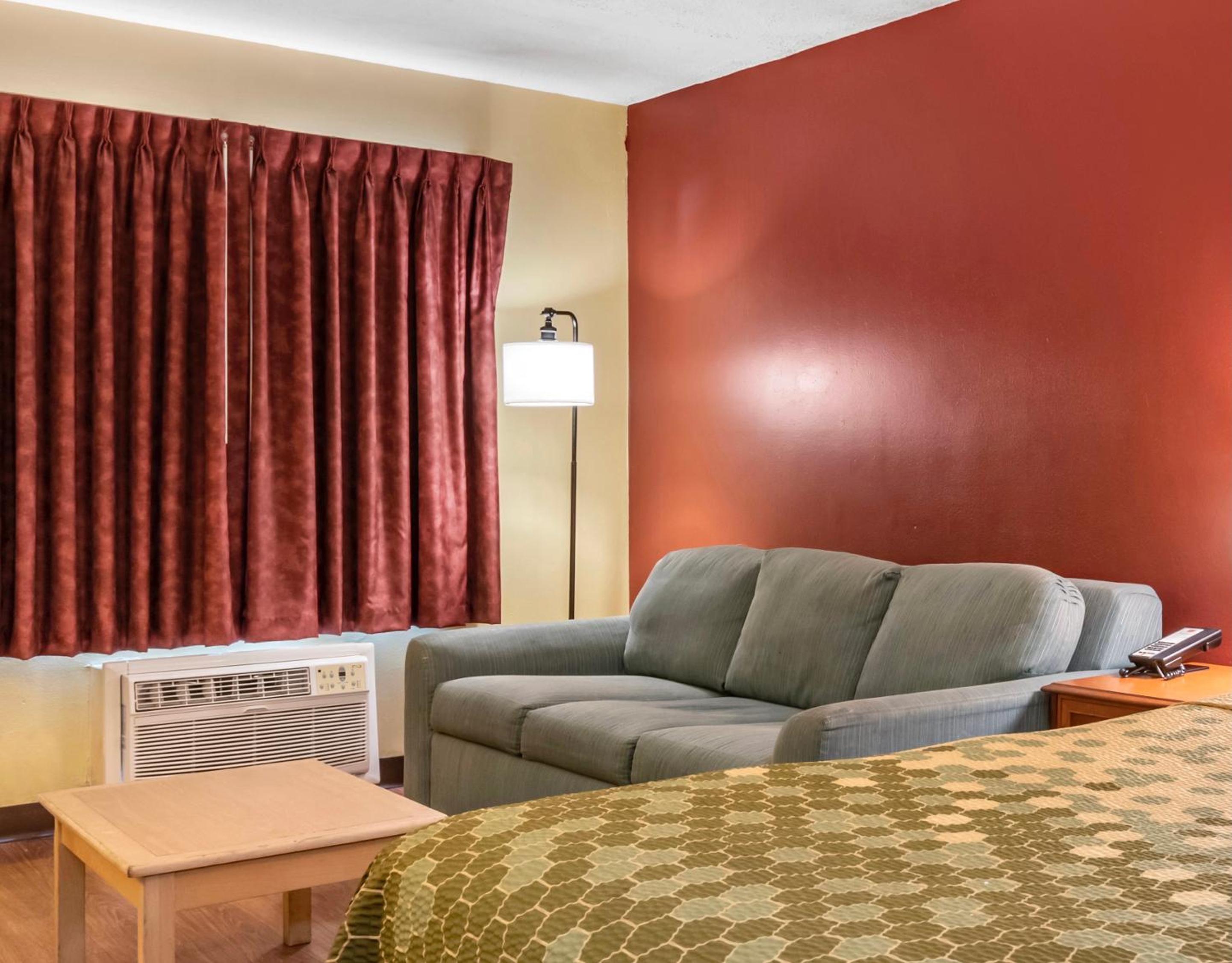 Double Room - Non-Smoking  photo 3