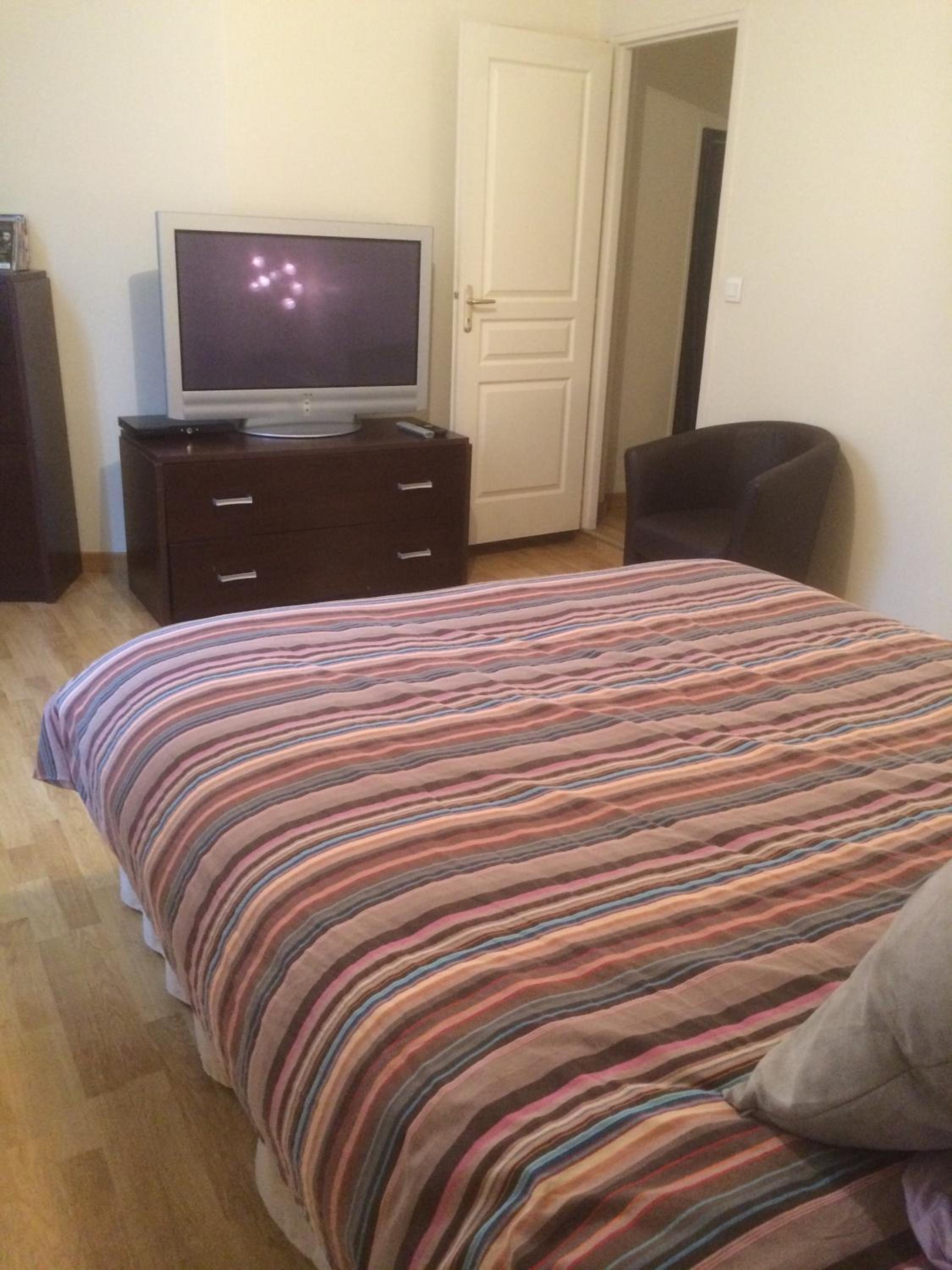 Apartment with Terrace photo 2
