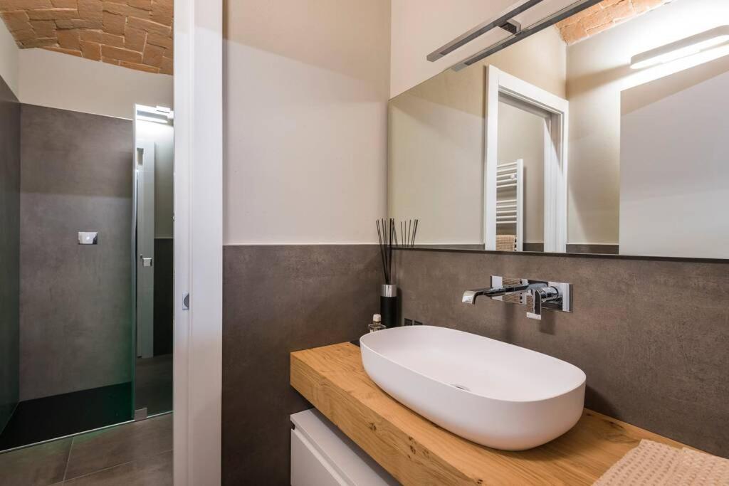 One-Bedroom Apartment - Photo 23