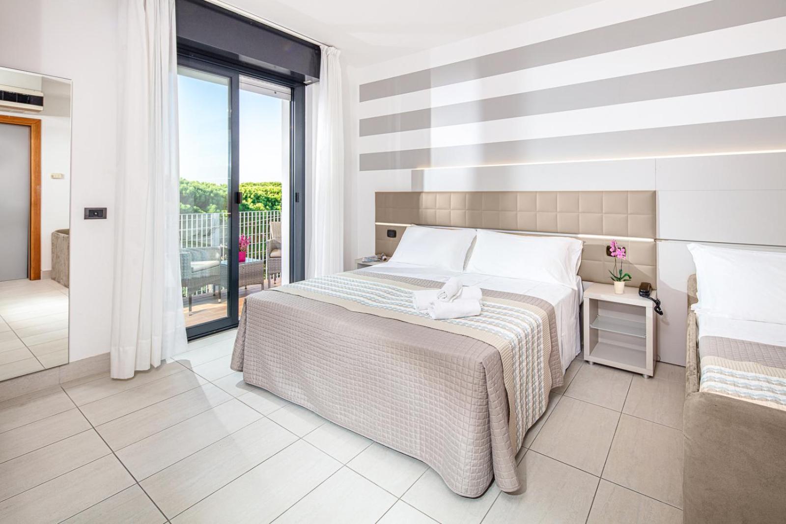 Superior Triple Room - Photo 1