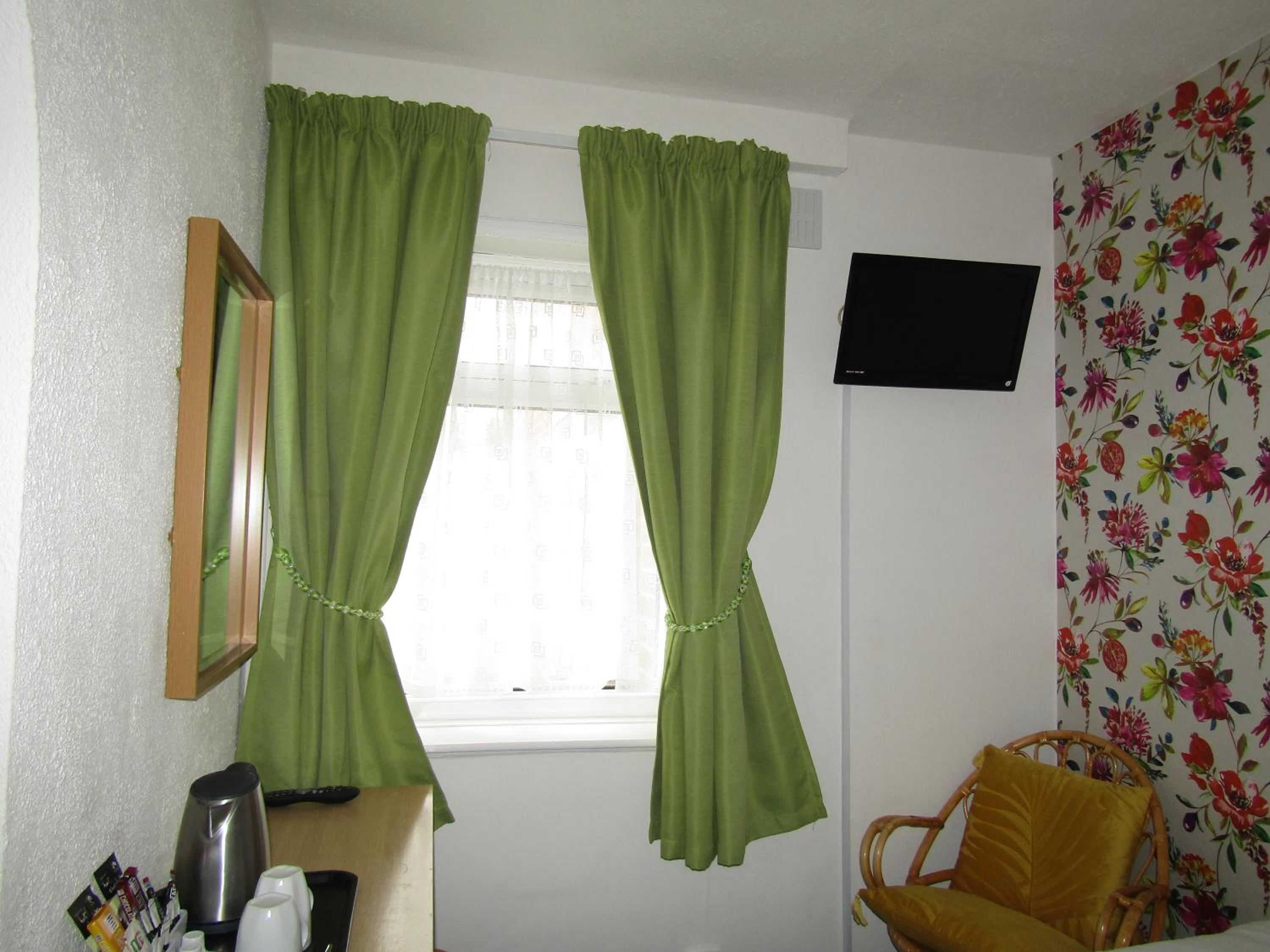 Budget Double Room photo 2
