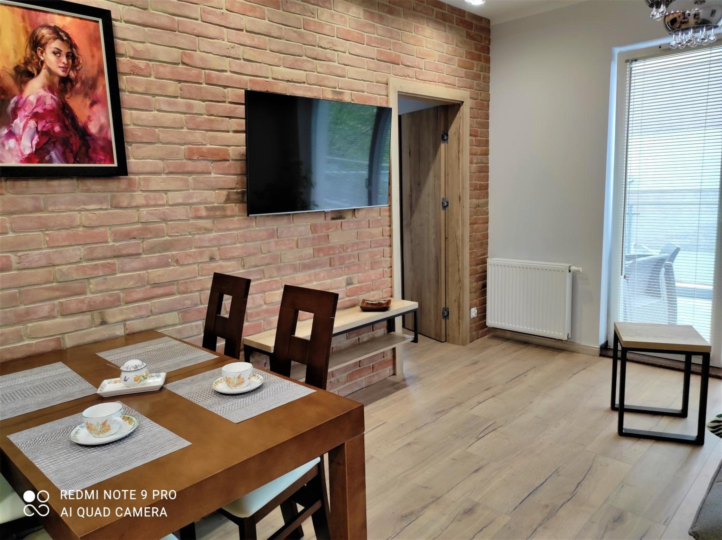Apartment - Photo 8