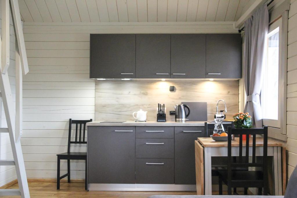 Two-Bedroom House photo 2