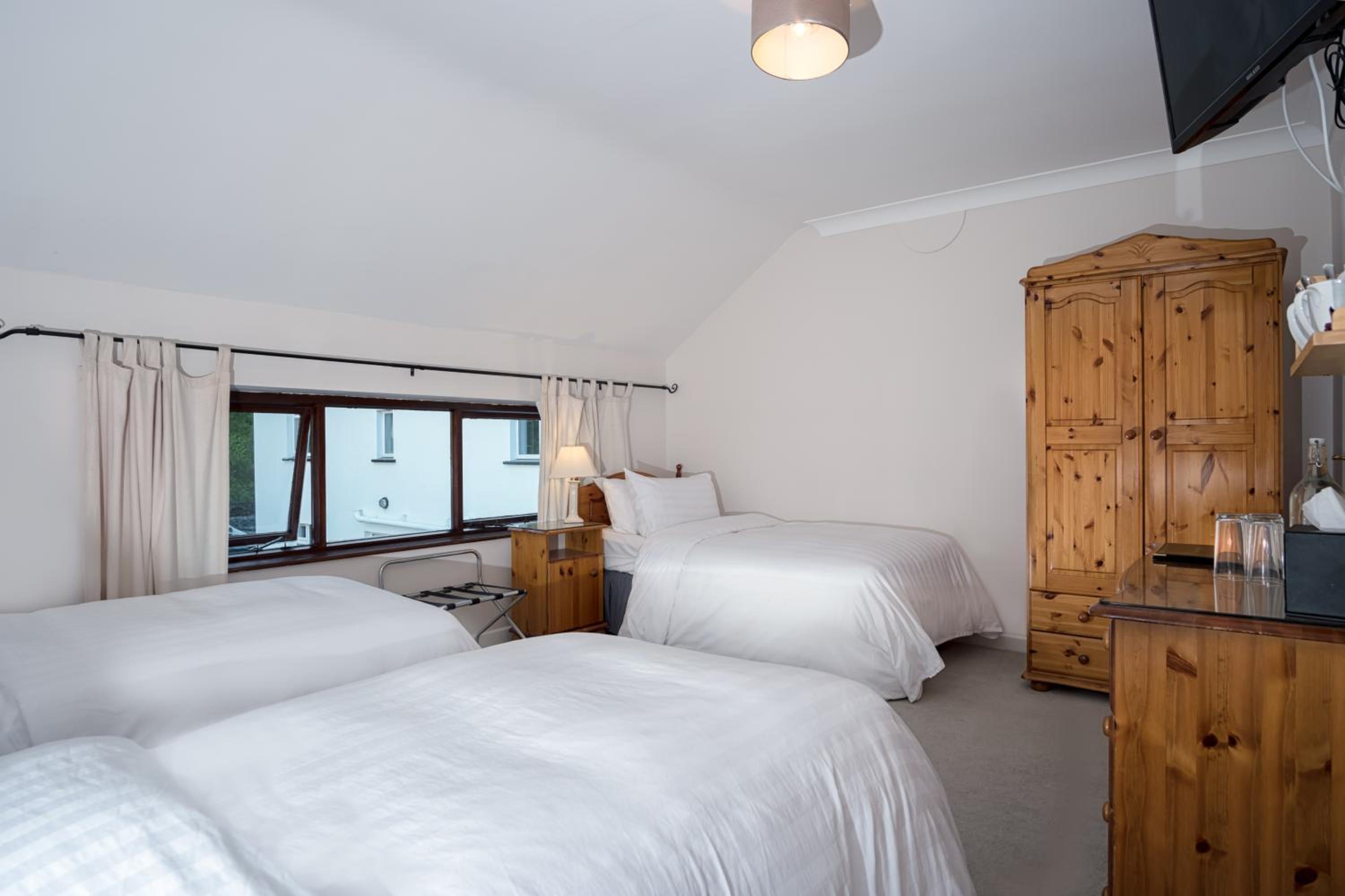 Triple Room - Photo 1