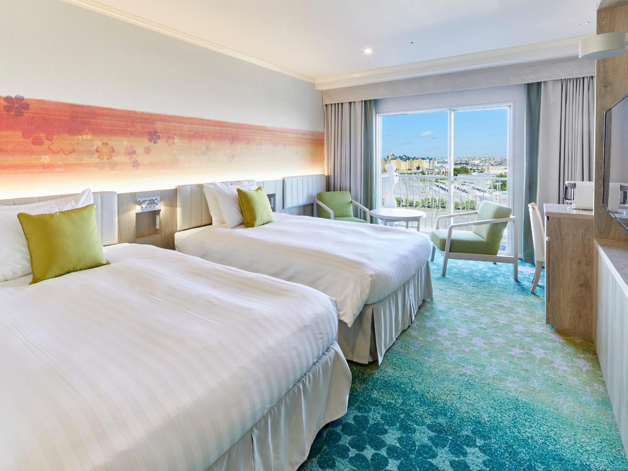 <11-12 Floor> Nikko Superior Twin Room with Park View or Bay View - Non Smoking - Lounge Access