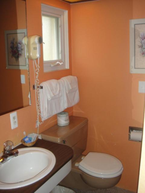 Queen Room - Photo 3