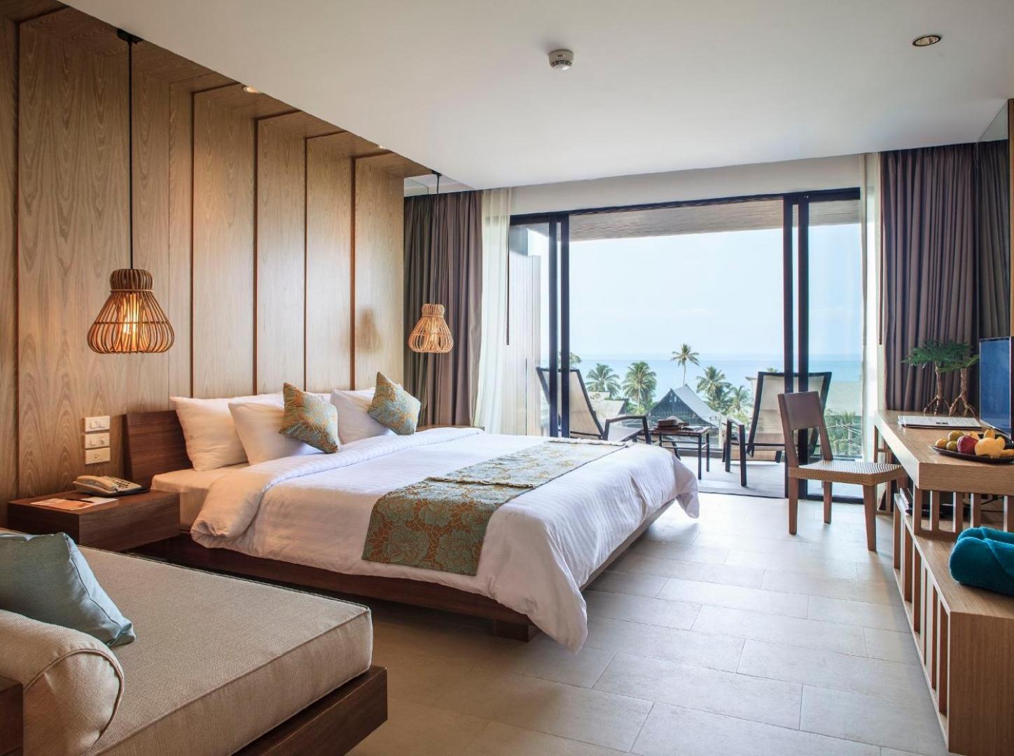 Ocean View Deluxe-Hillside photo 2