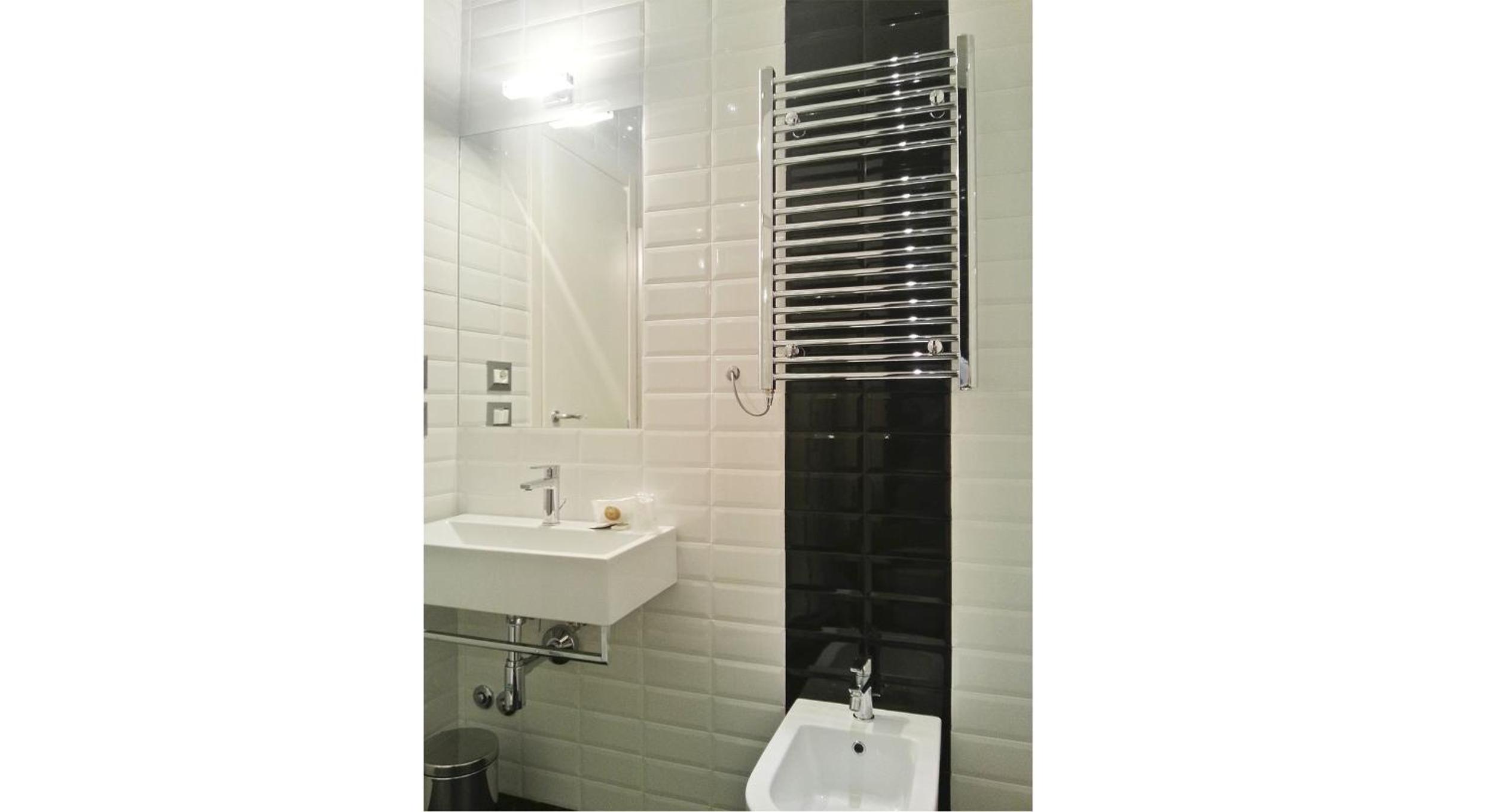 Double Room with Private External Bathroom photo 3