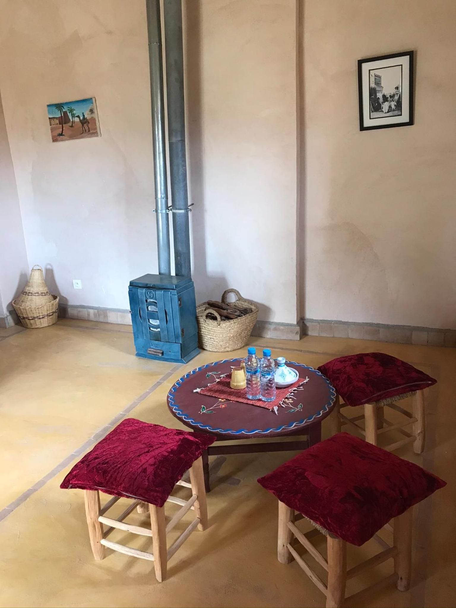 Single Room with Bathroom photo 3