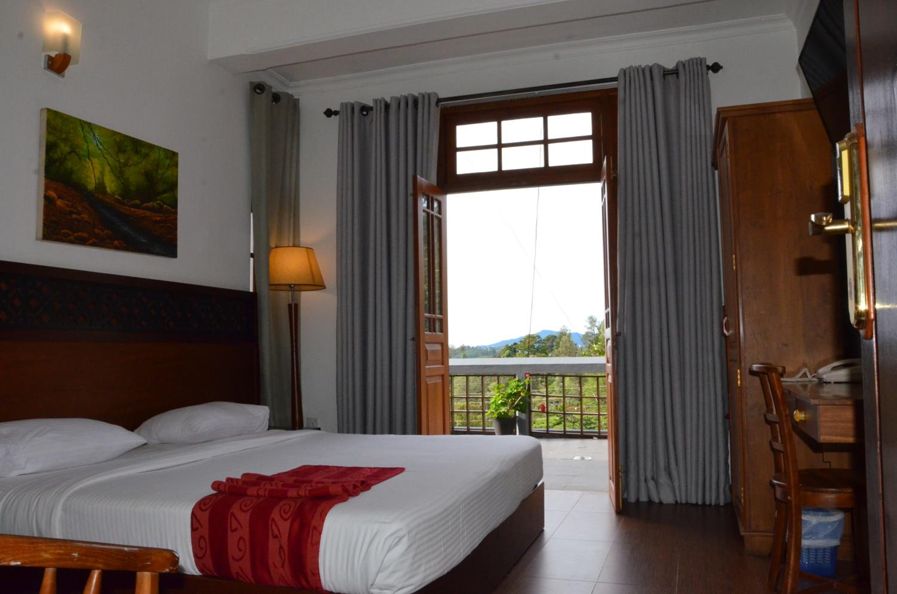 Deluxe Double Room with Balcony