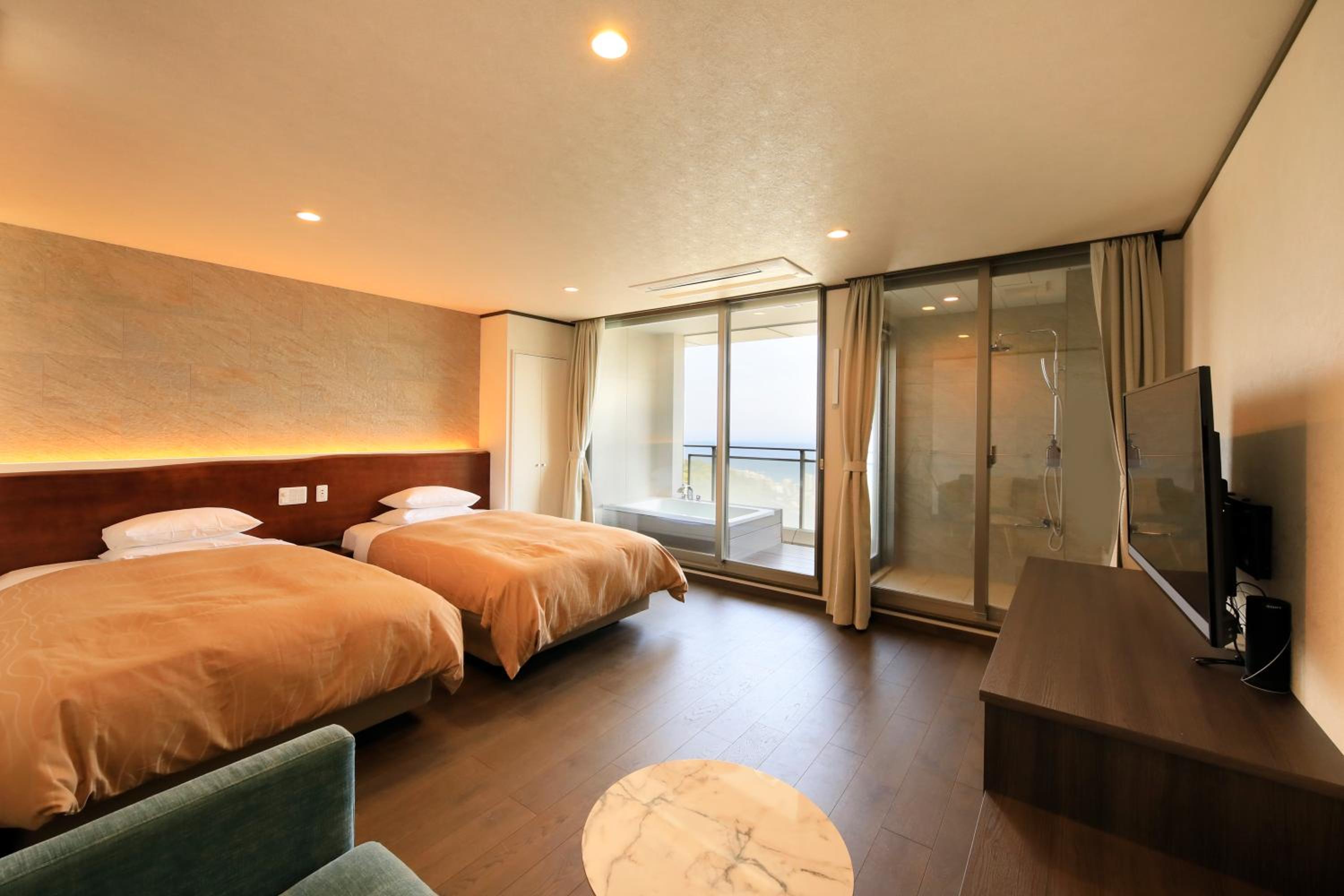 Deluxe Twin Room with Open Air Bath - Sea View