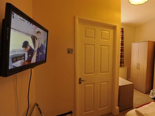 Double Room with Private Bathroom photo 2