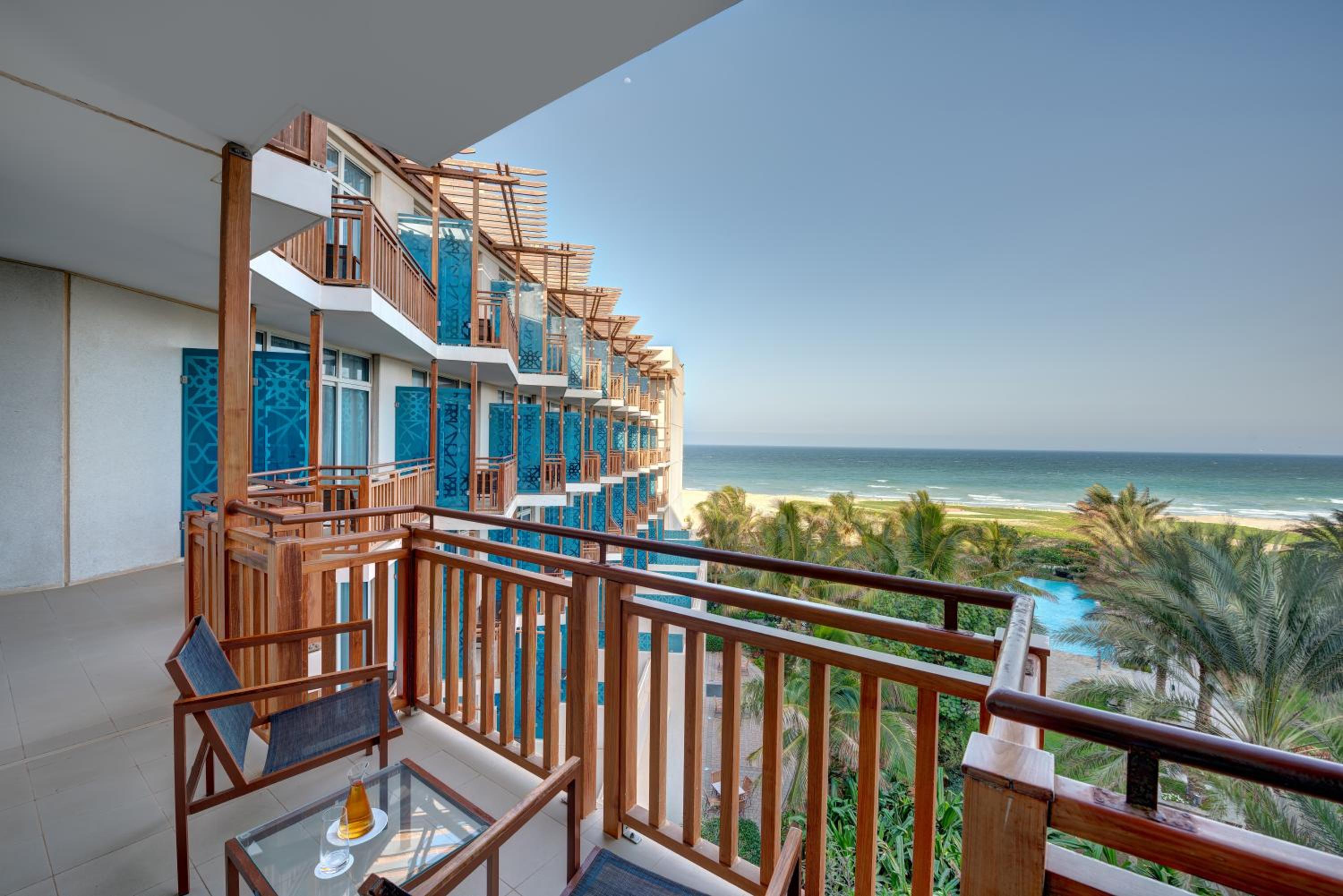 King Room with Pool And Sea View - Photo 14