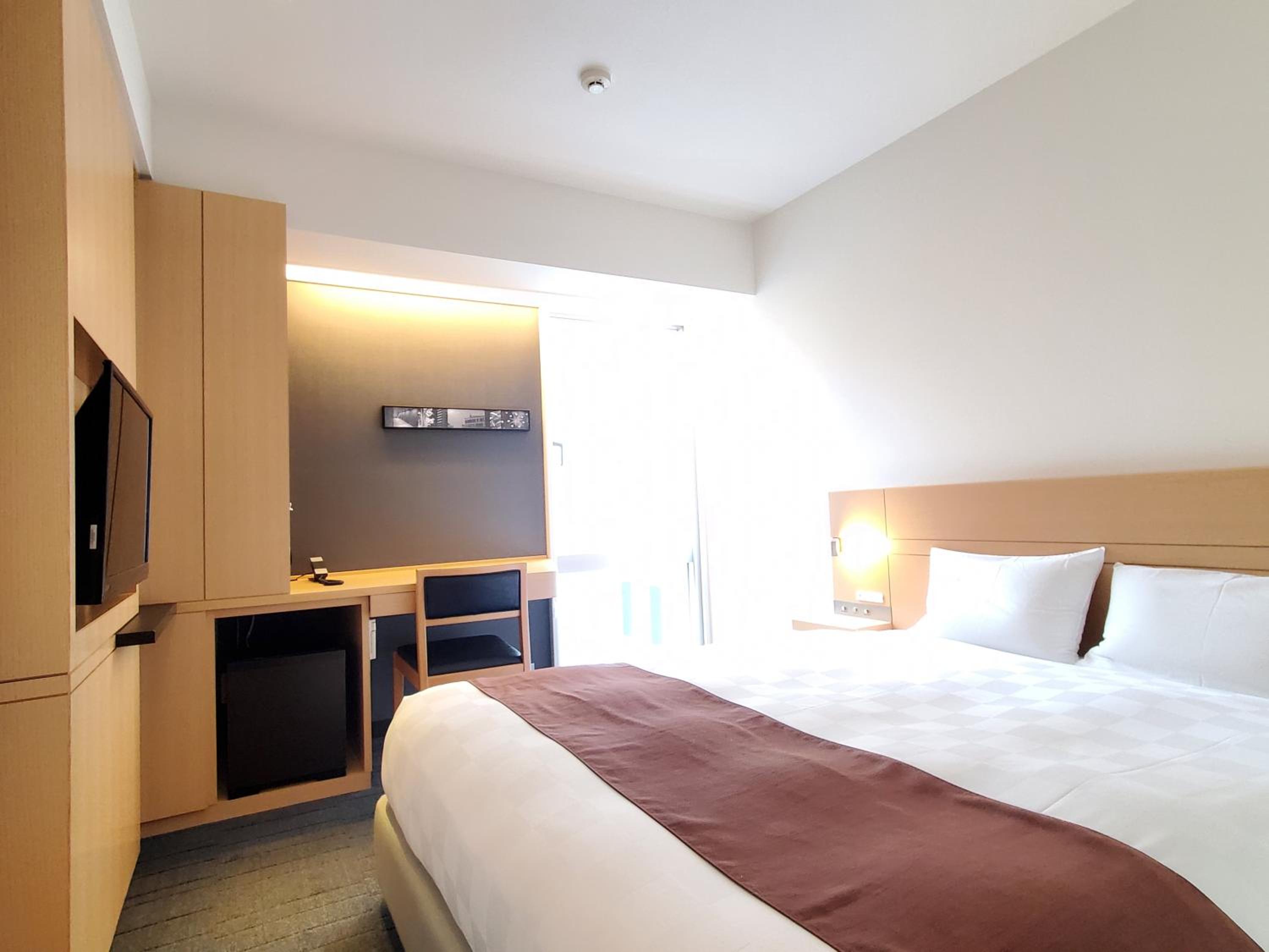 Double Room with Shower - Non-Smoking