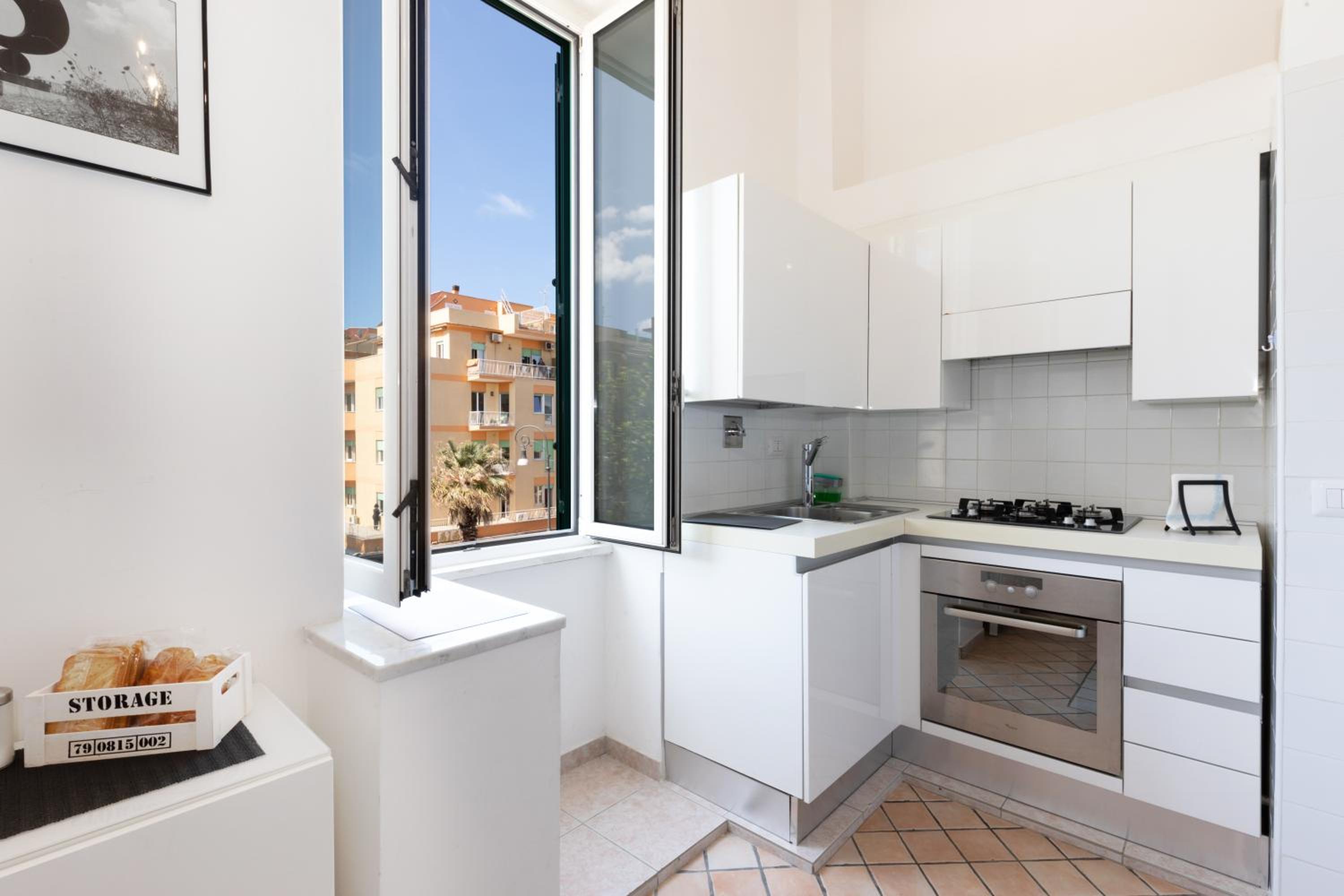 One-Bedroom Apartment - Photo 13