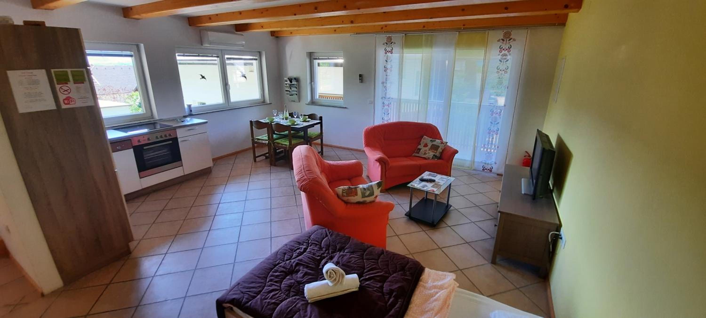 One-Bedroom Apartment - Photo 42