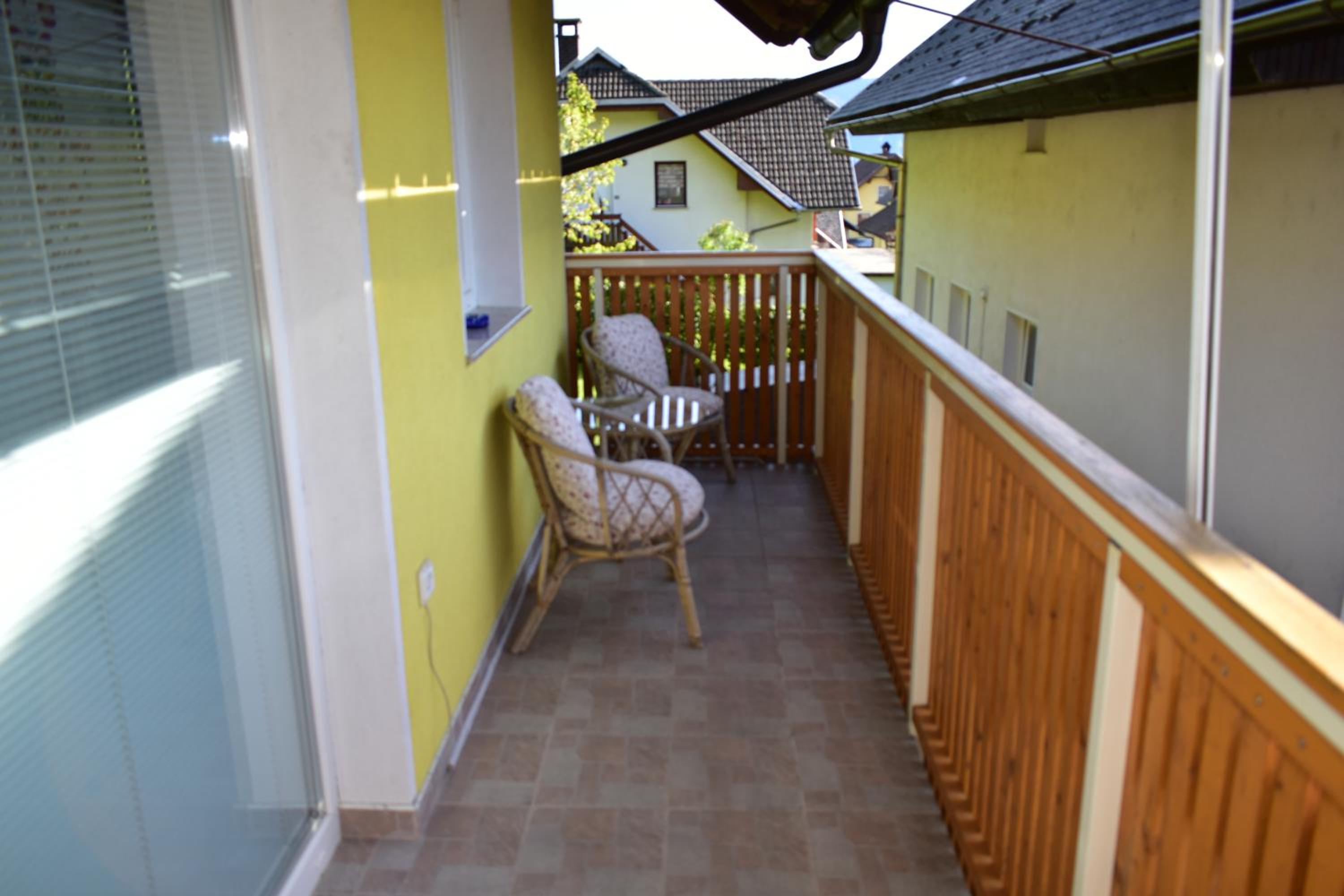 One-Bedroom Apartment - Photo 17