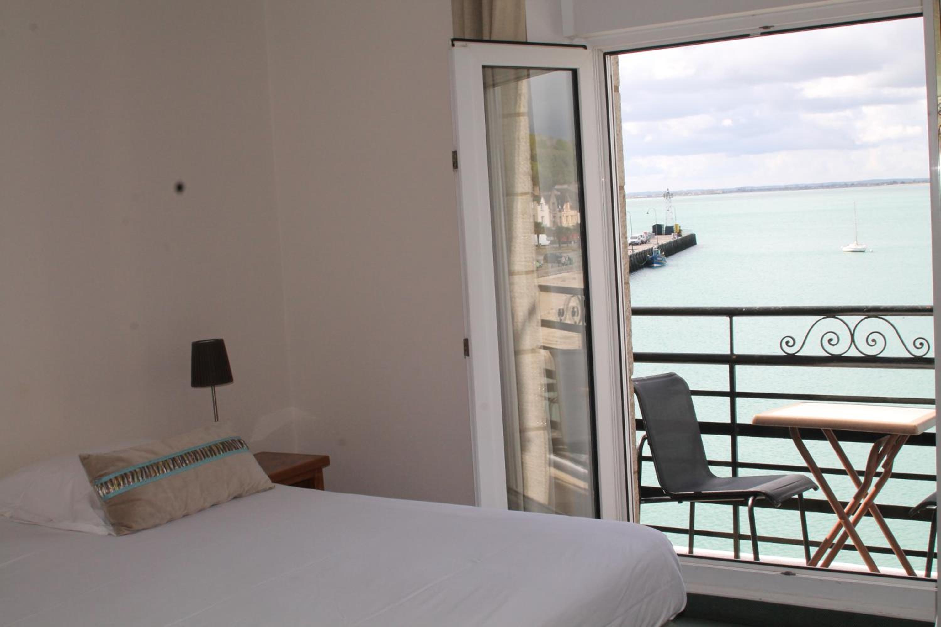 Deluxe Double Room with Balcony and Sea View photo 1