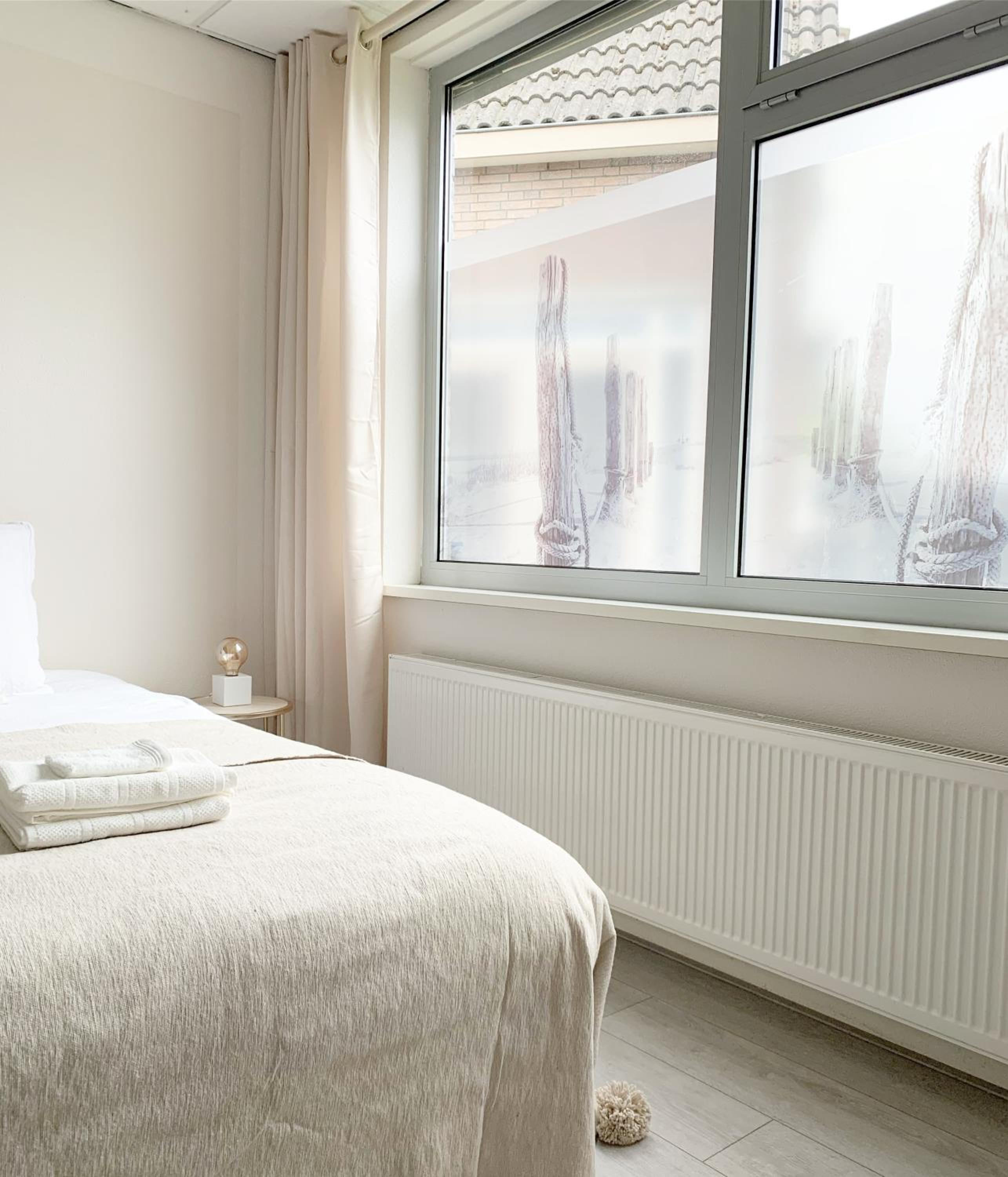 Double Room with Private Bathroom - Photo 4