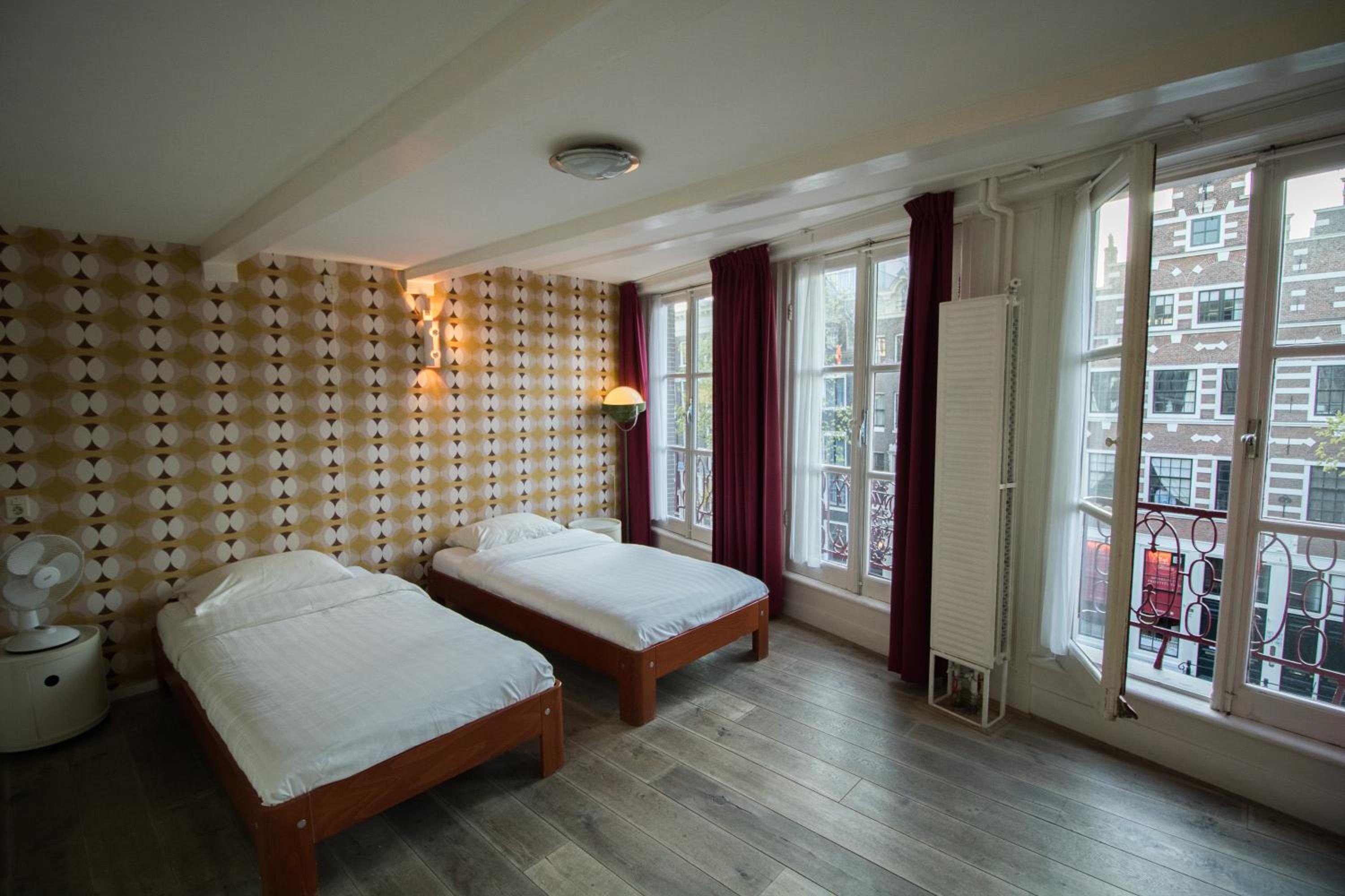 Twin Room with City View