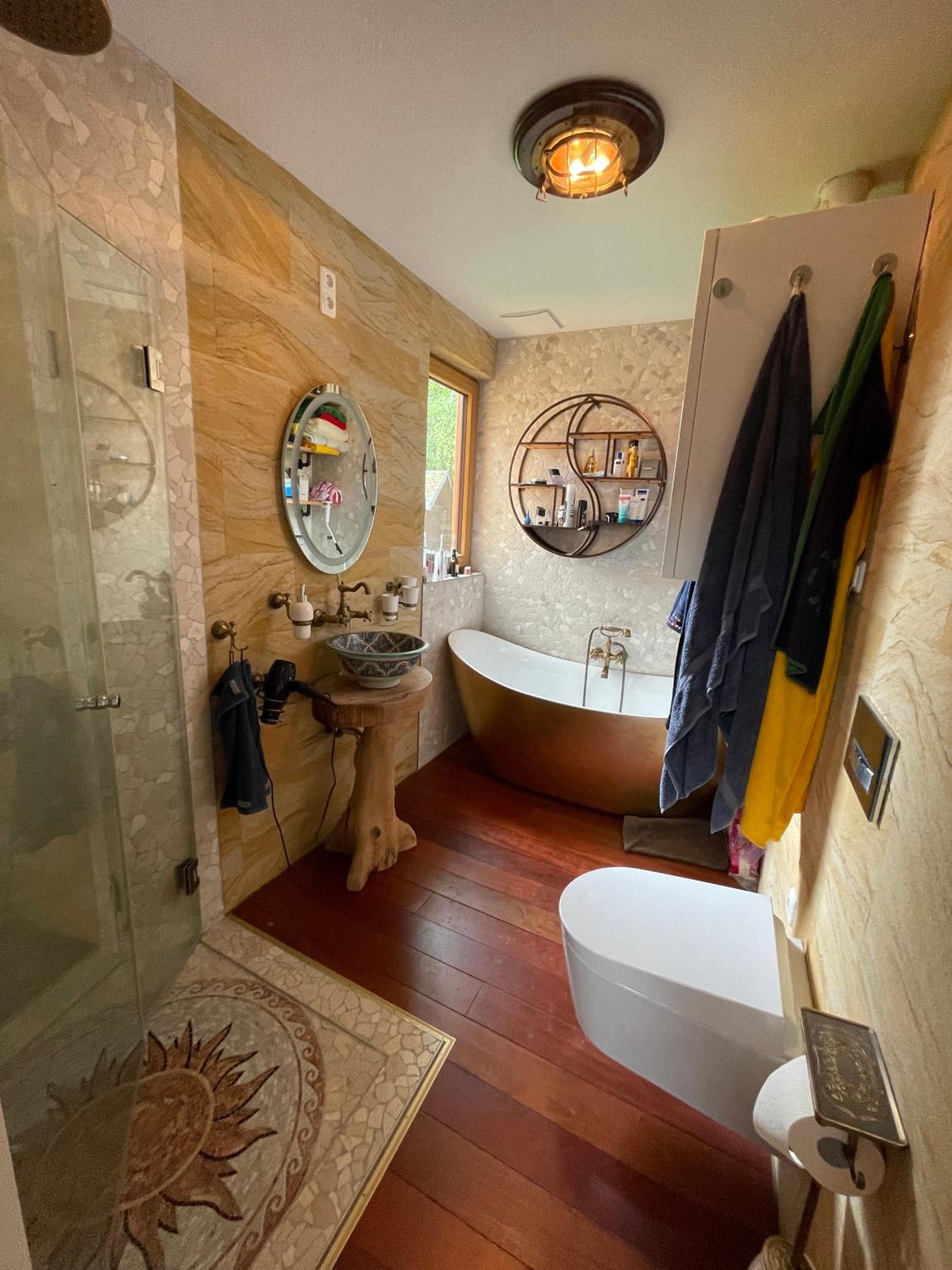 Two-Bedroom House photo 3