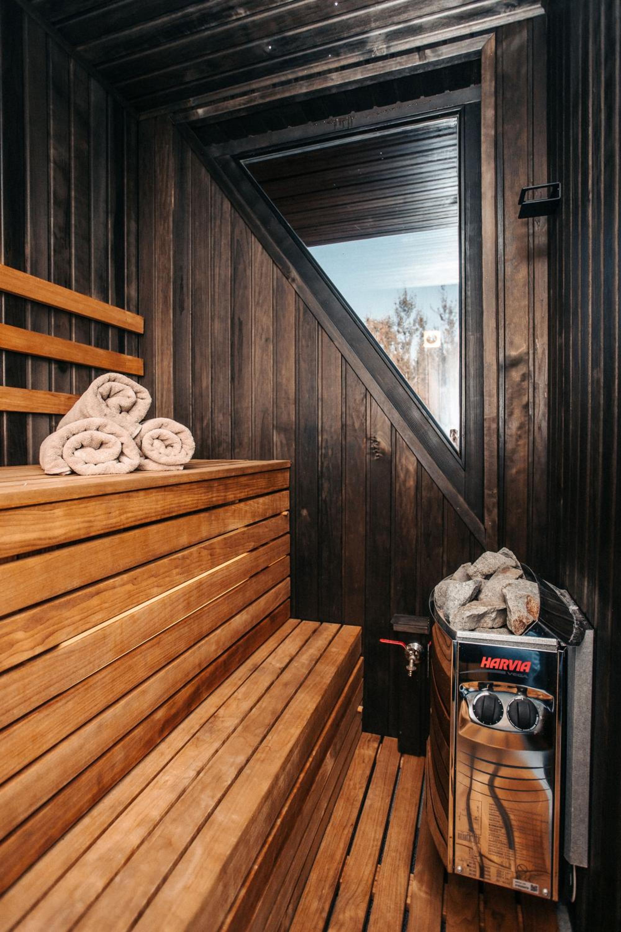 Apartment with Sauna - Photo 11