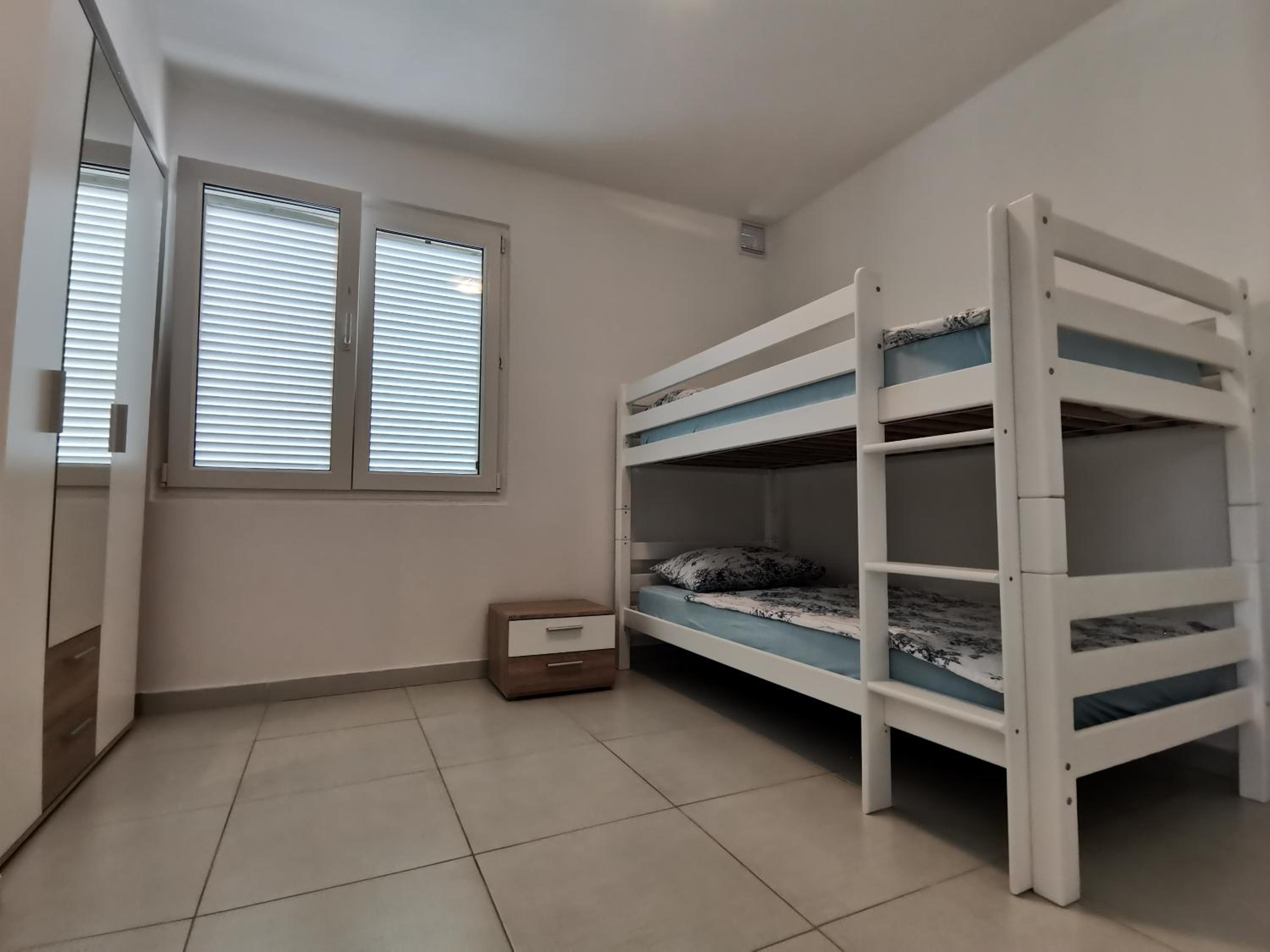 Two-Bedroom Apartment with Balcony photo 2