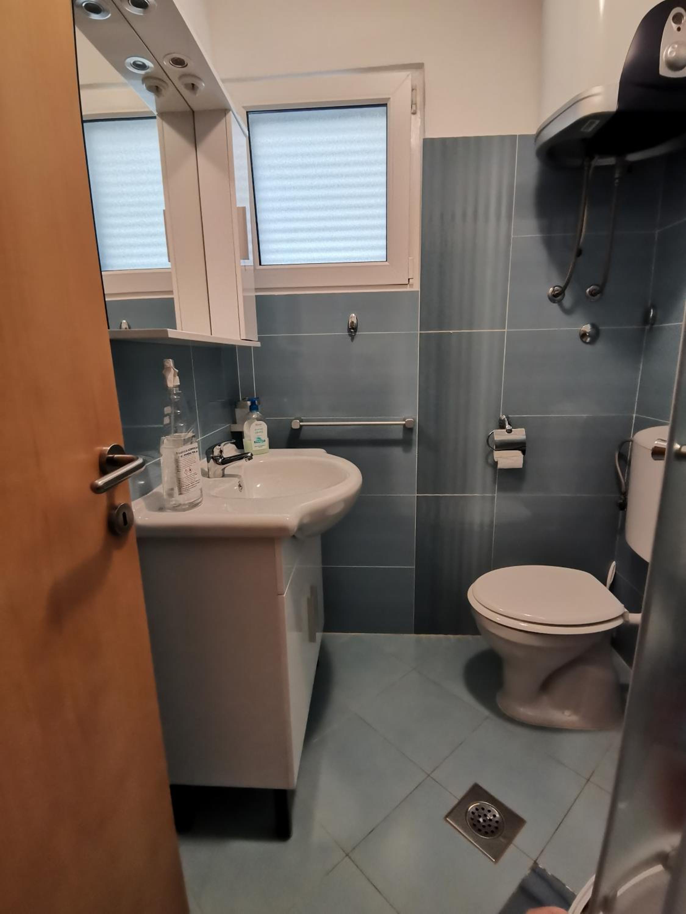 Two-Bedroom Apartment with Balcony photo 3